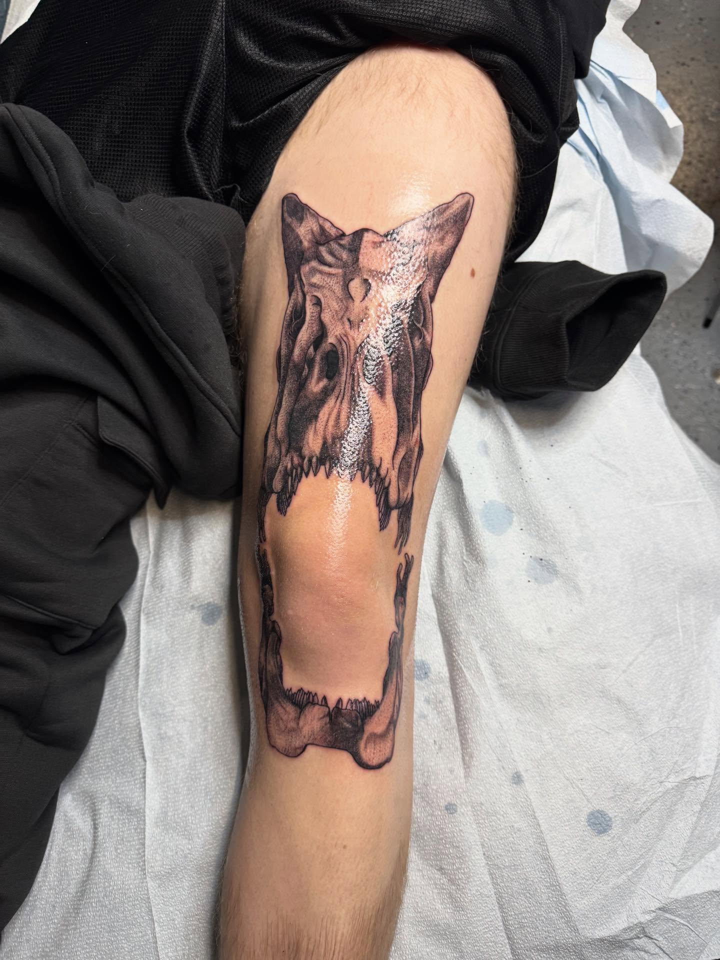 Tattoo by @oneinkedangel — realism, dark_realism