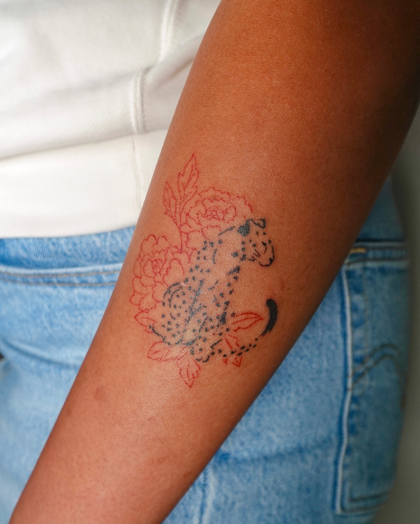 Tattoo by @suzietattoo — dotwork