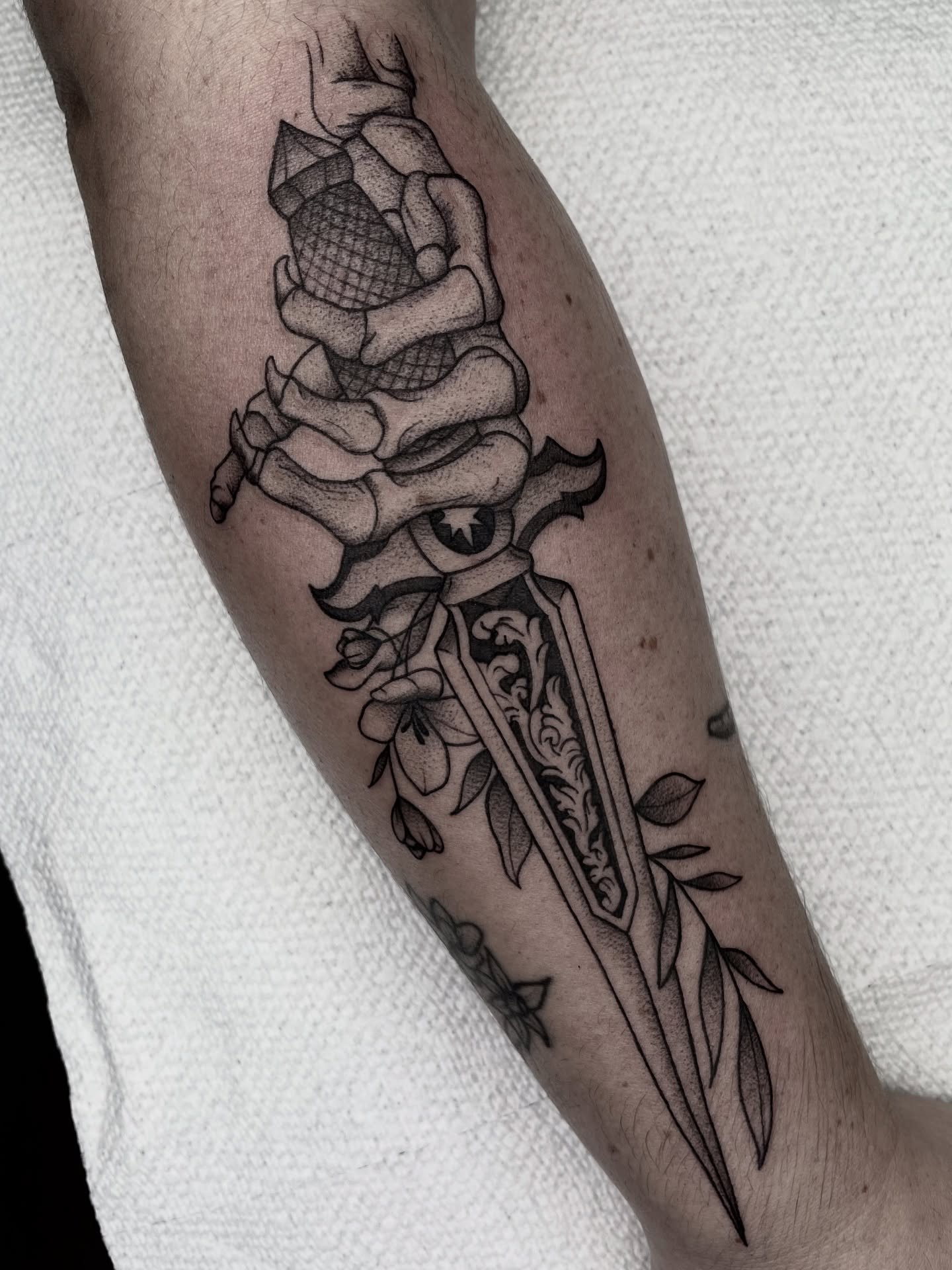 Tattoo by @sillylittleduck — black_and_grey, realism