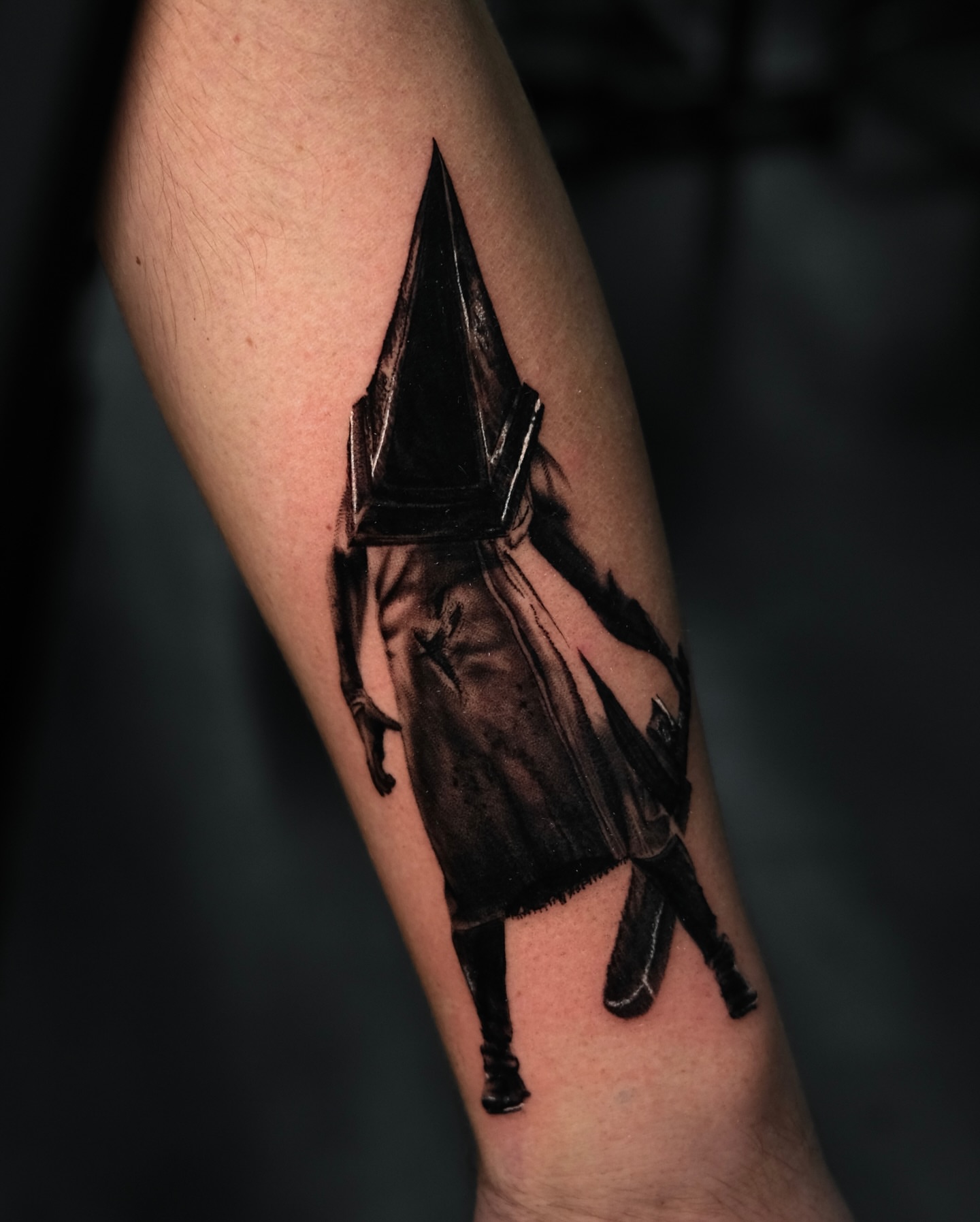 Tattoo by @tattoosbybelen β black_and_grey