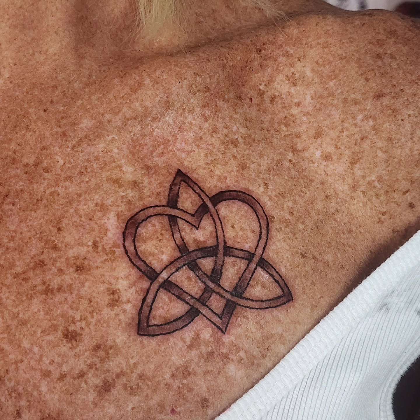 Tattoo by @sikkitattoo — geometric