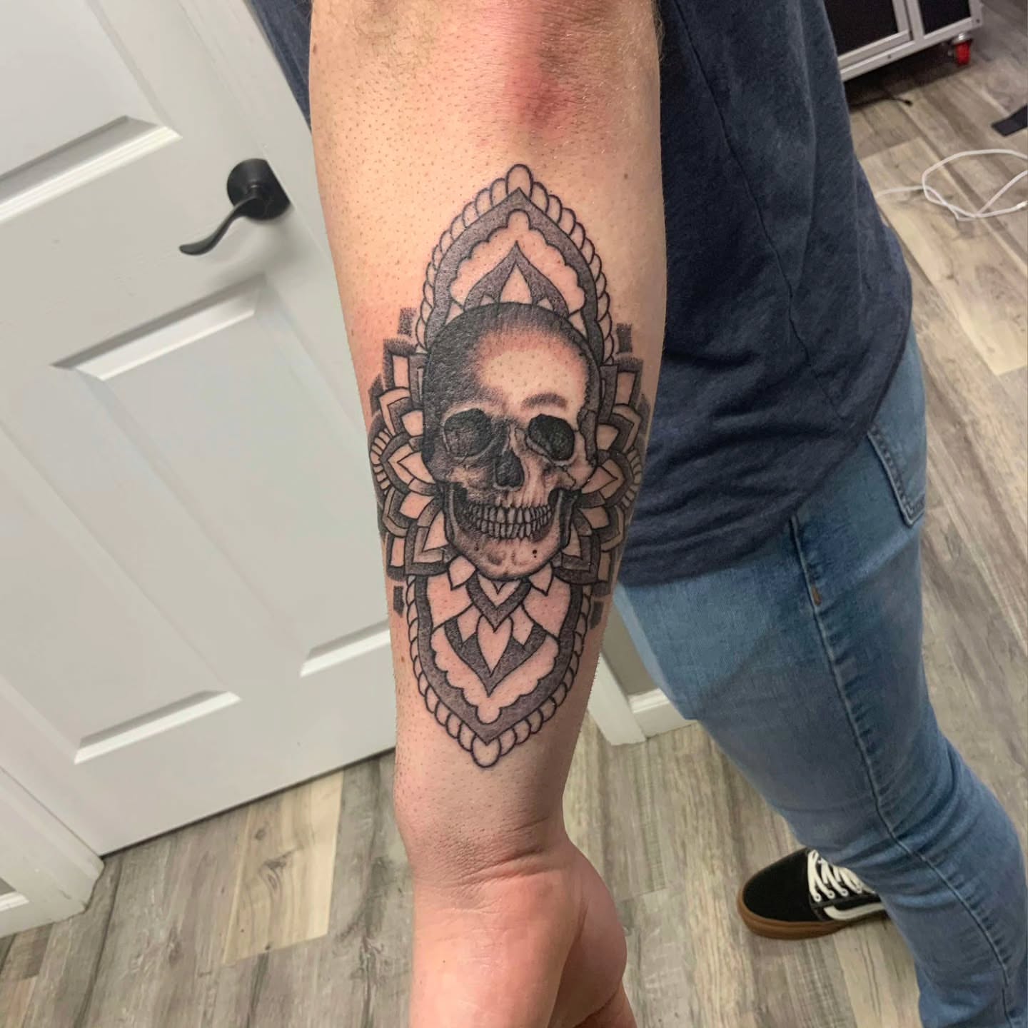 Tattoo by @tatsbykyra1 โ geometric, black_and_grey