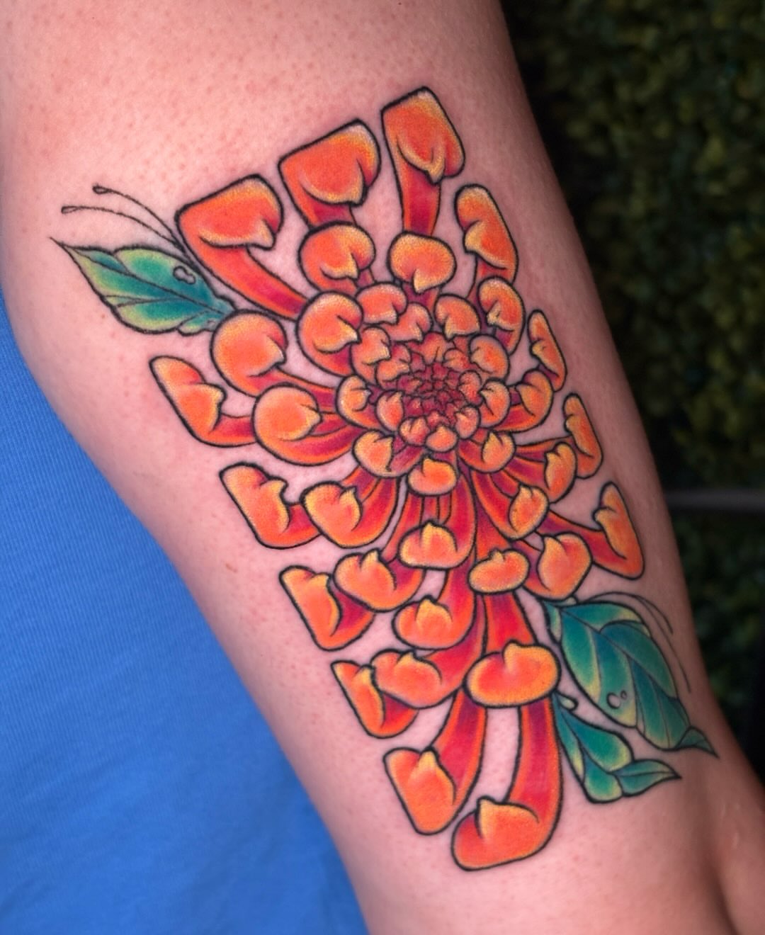 Flower new school tattoo on the thigh by jo, Wichita, Kansas