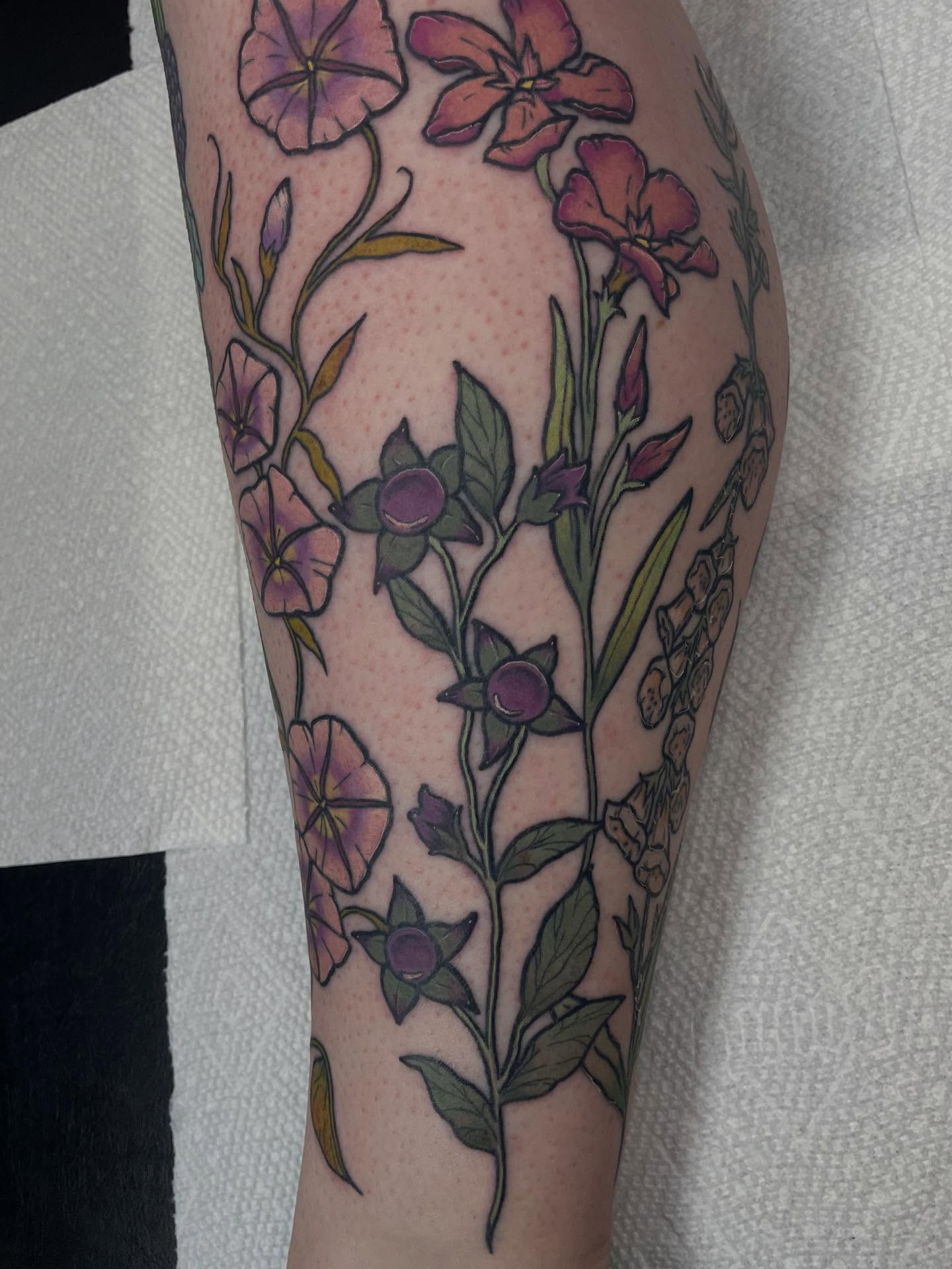 Tattoo by @thekaityfacetattoos β new_school, realism