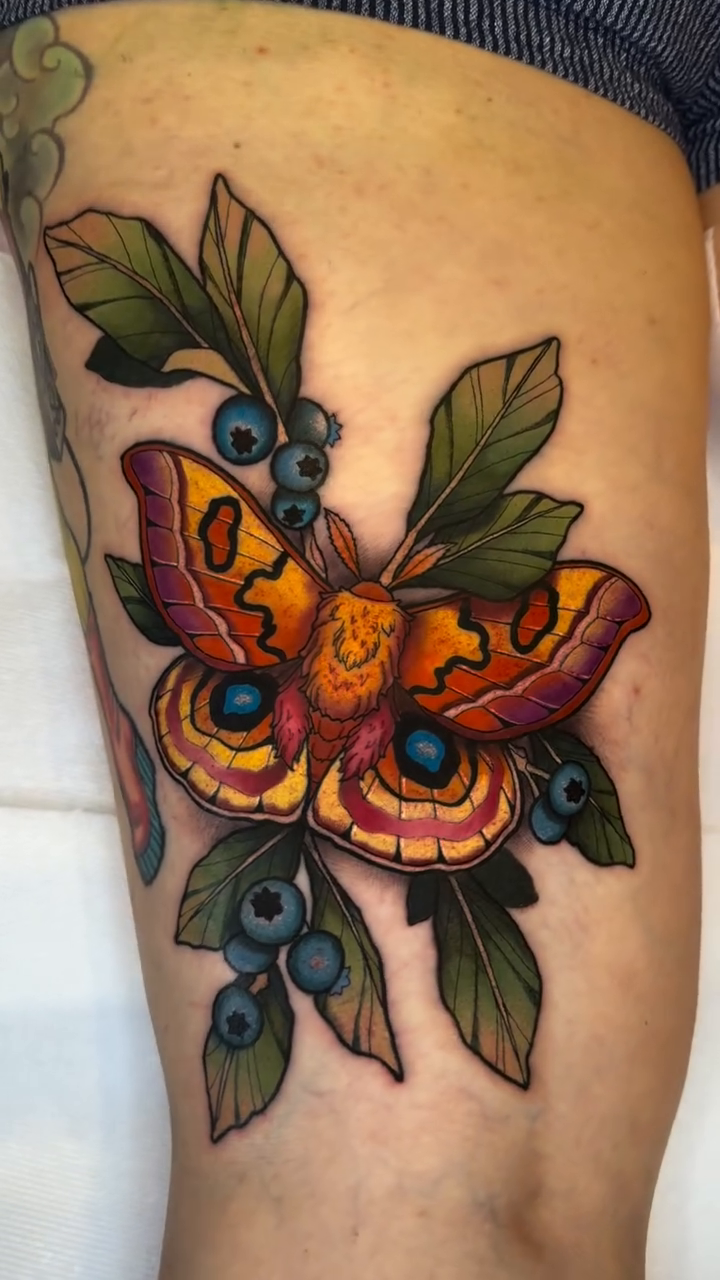 Tattoo by @loulou_tattoos — neo_traditional, realism