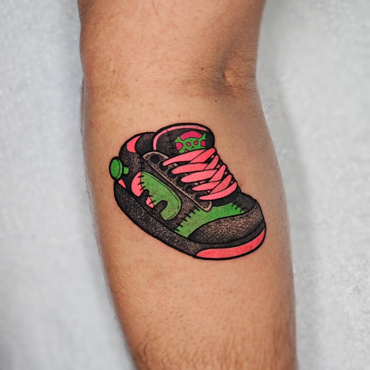 Tattoo by @zombiebellabug — new_school