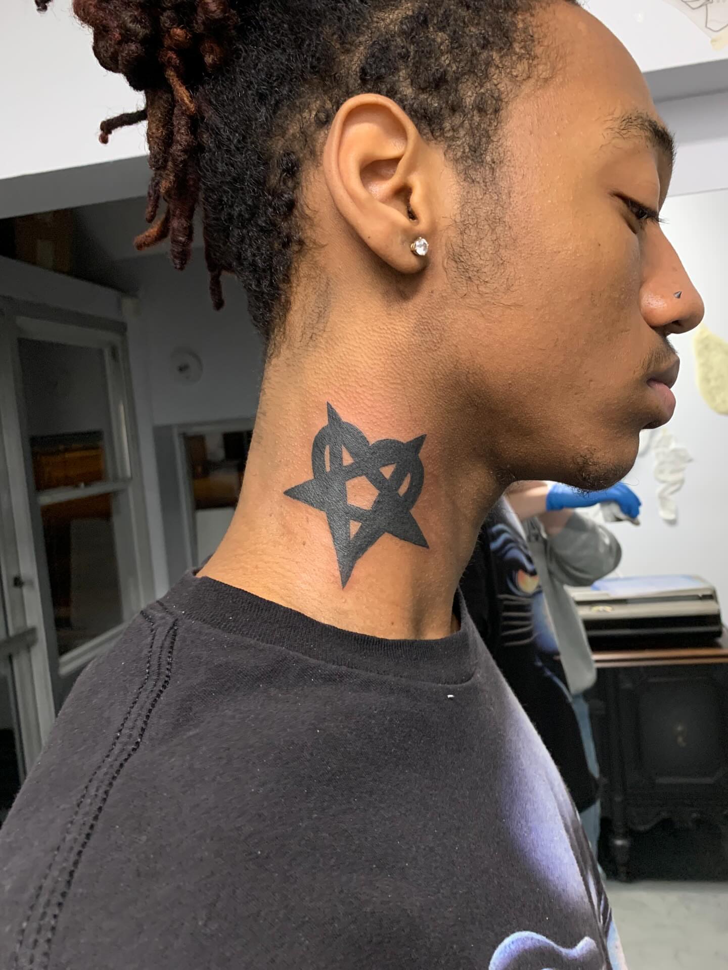 Tattoo by @drowsytattoos — geometric
