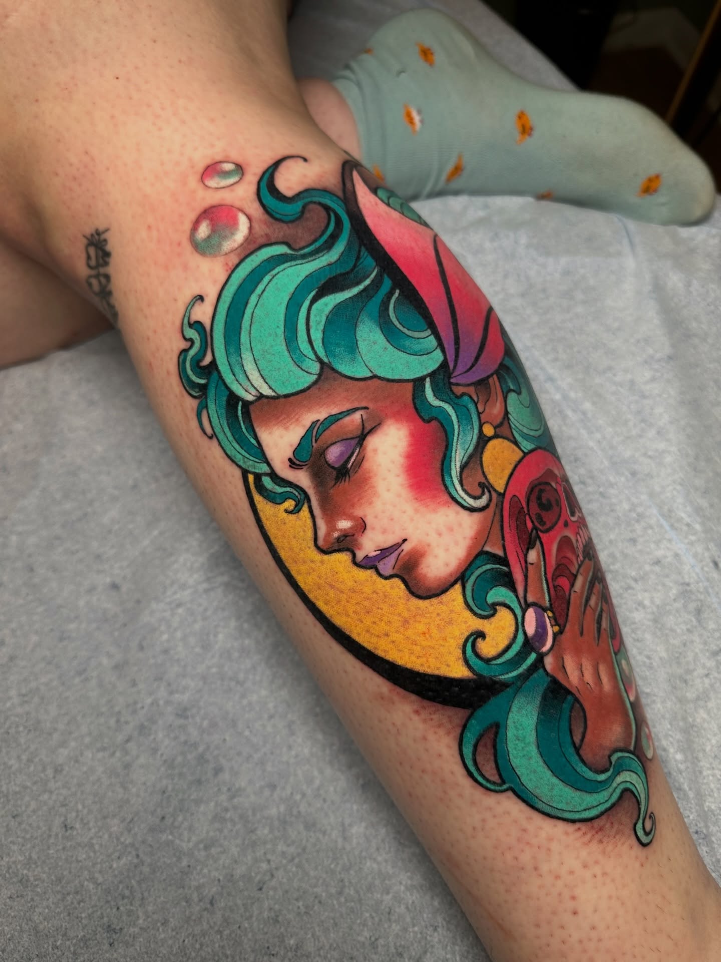 Tattoo by @deadmeat β new_school, illustrative