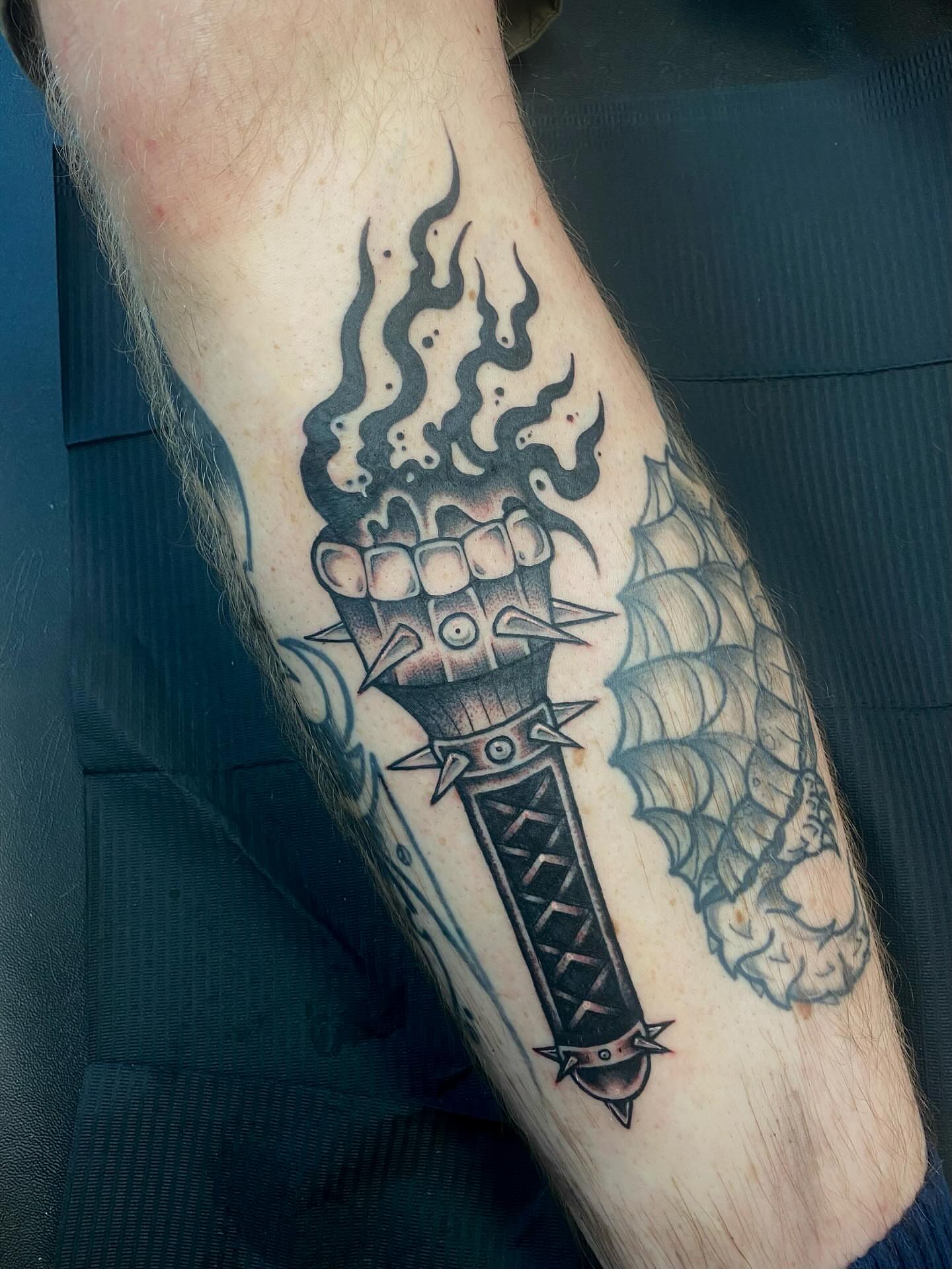 Tattoo by @jmlxart — black_and_grey, geometric