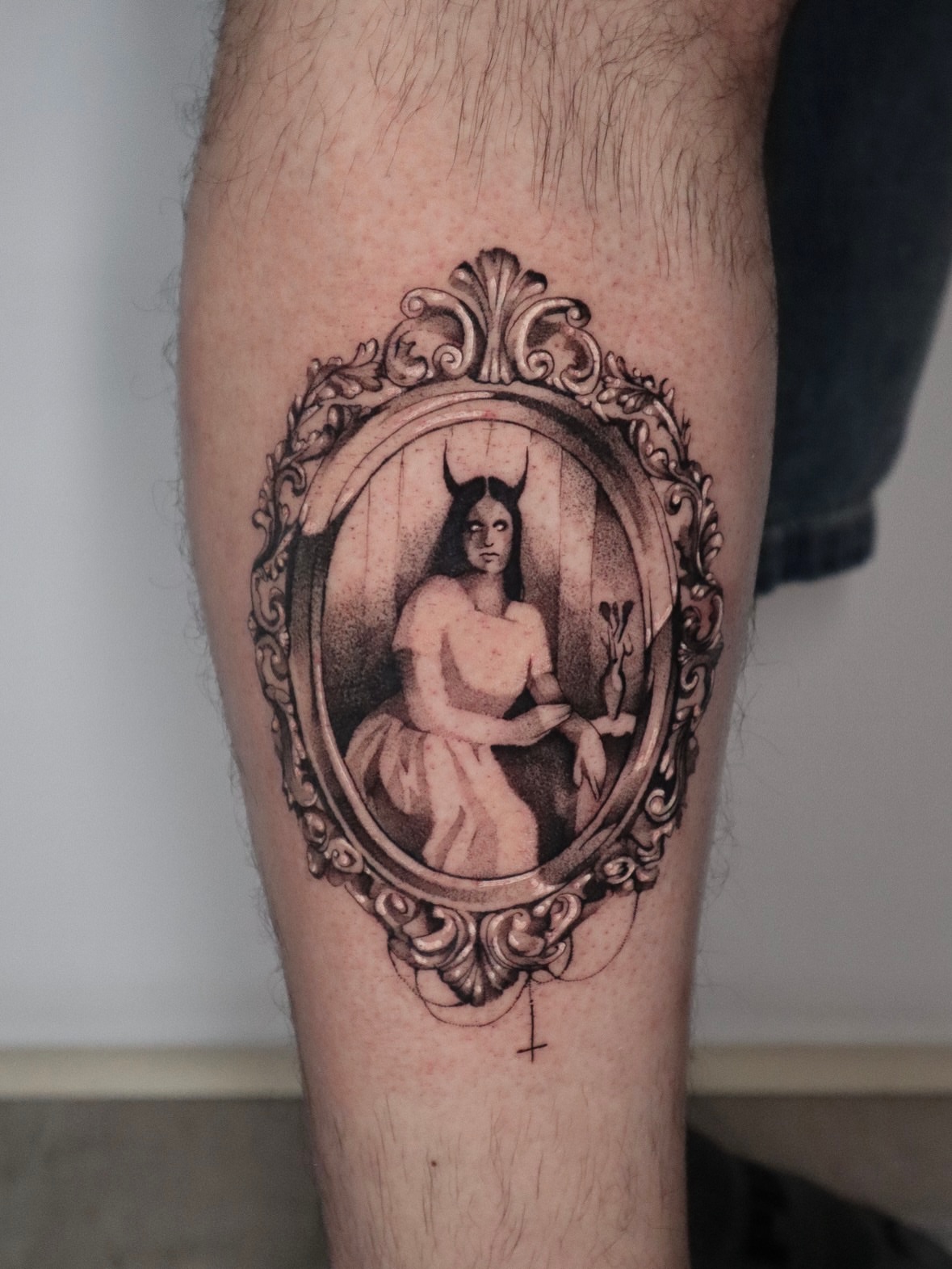Portrait of a woman realism tattoo on the forearm by 𝕮𝖔𝖓𝖓𝖔𝖗 ☾  ~ TATTOO ARTIST