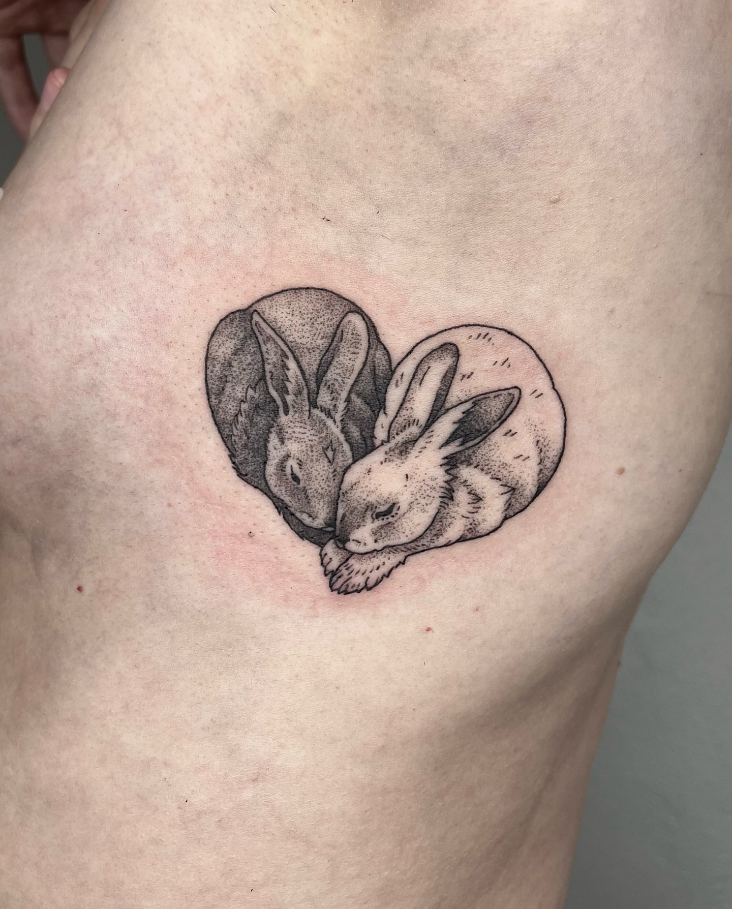 Tattoo by @siltyloamtattoo — dotwork