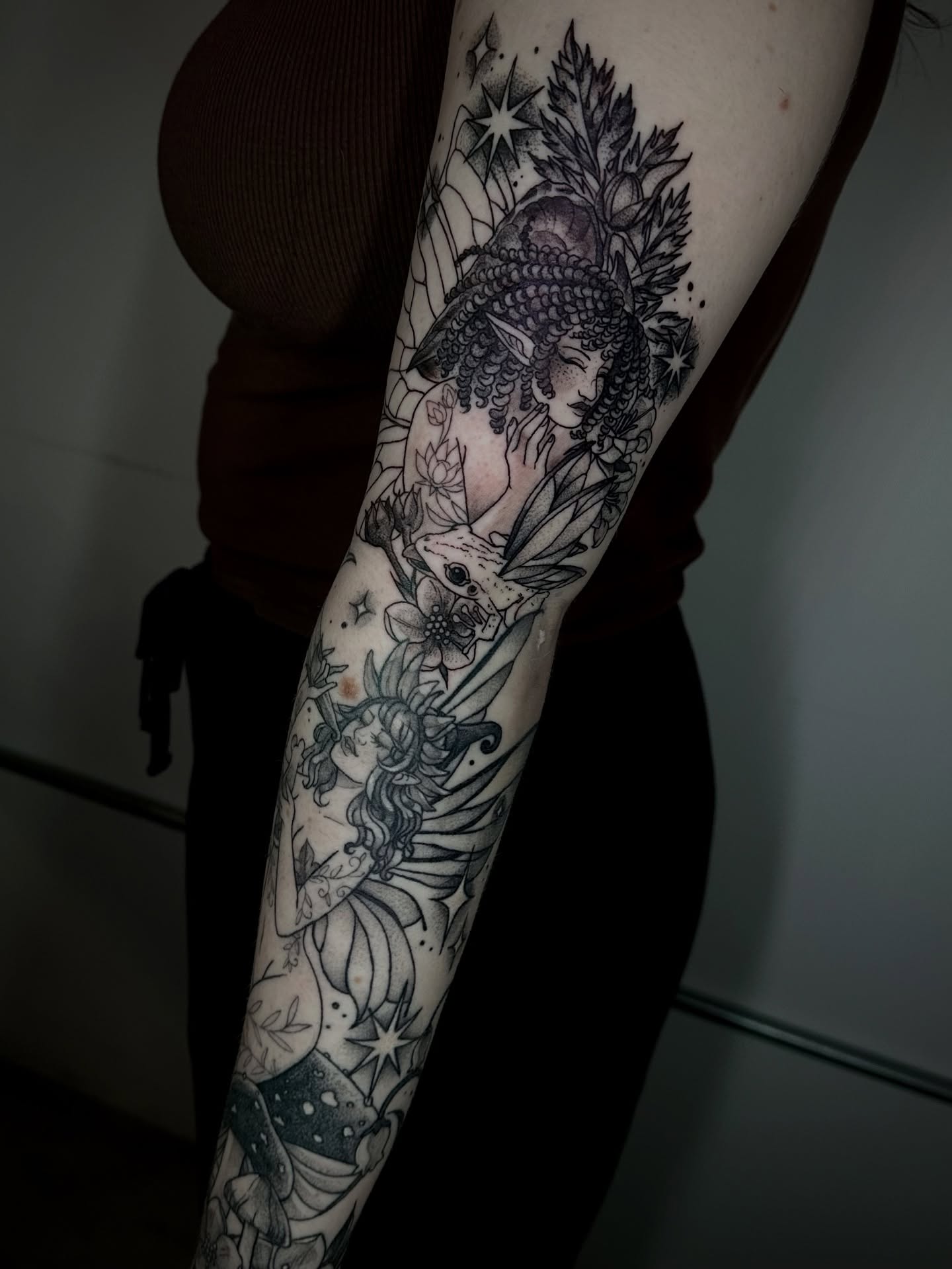 Tattoo by @raerae.tattoos — black_and_grey, dotwork