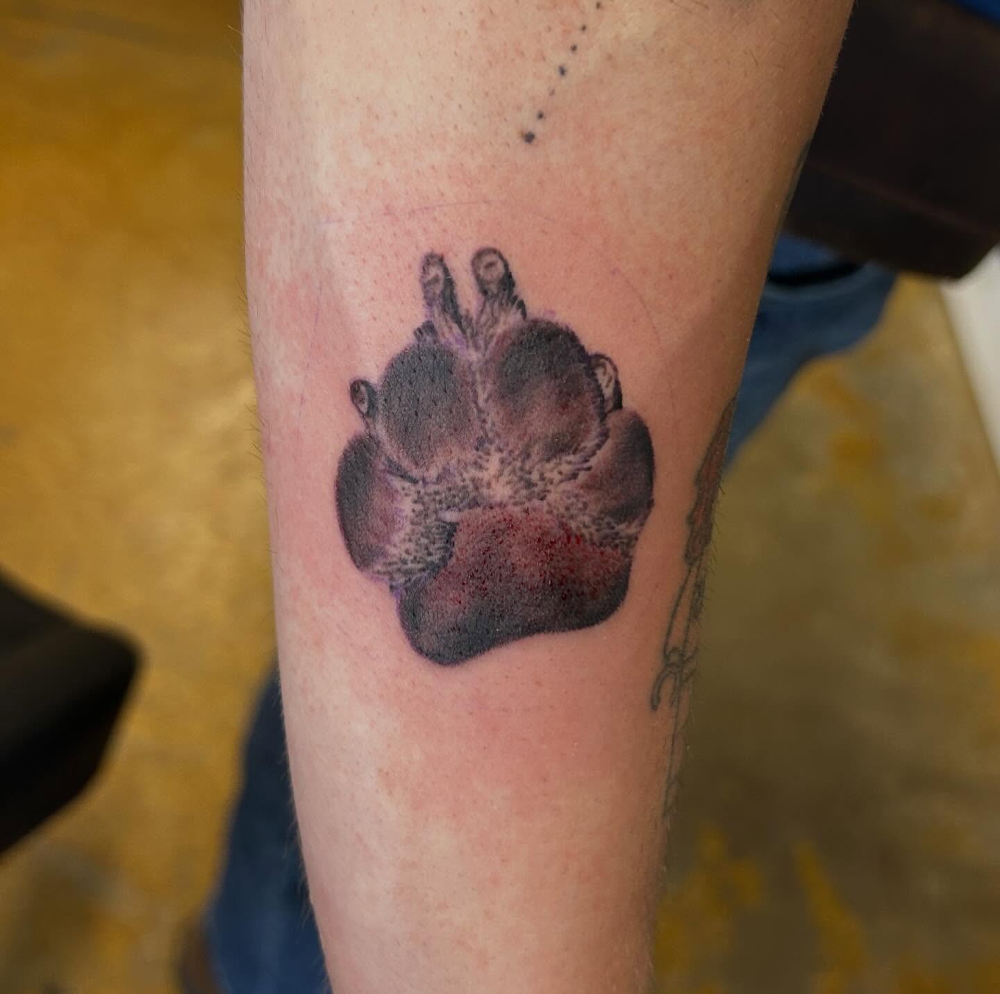 Tattoo by @jrtatt00 — dotwork