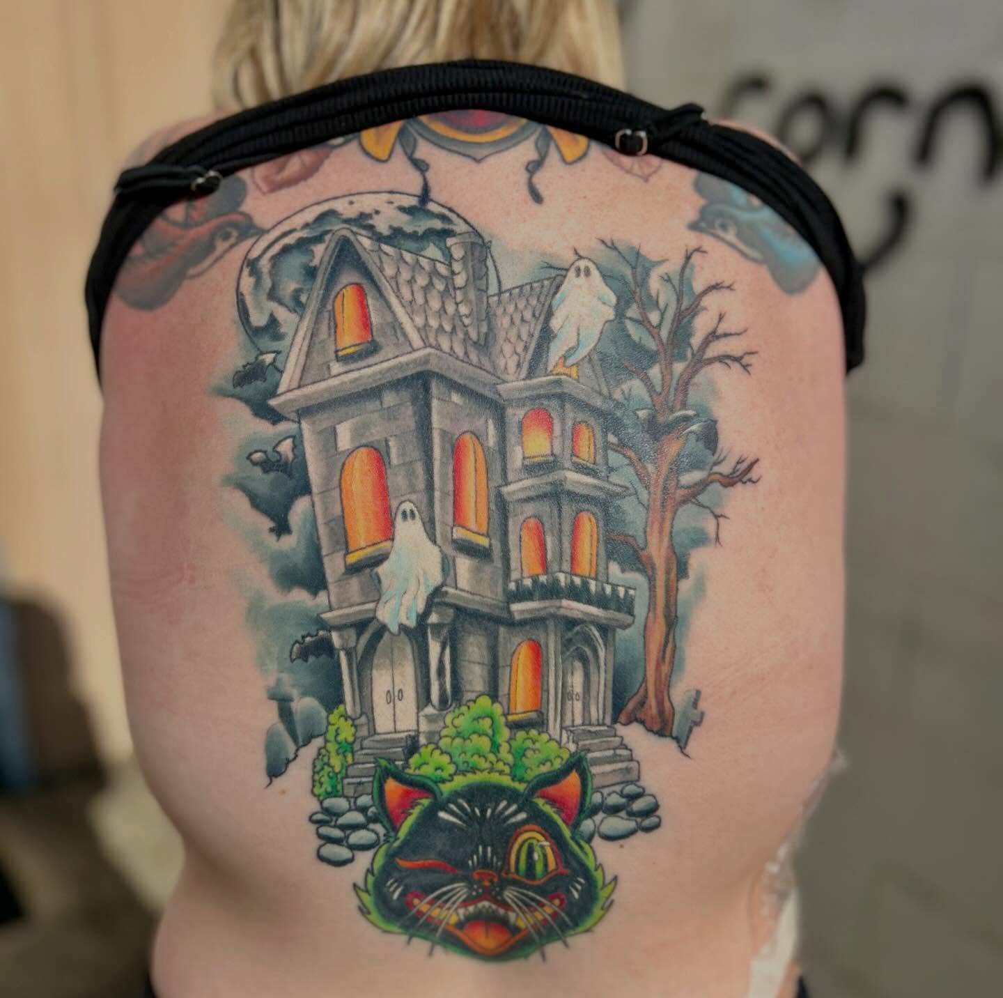 Tattoo by @jrtatt00 — american_traditional