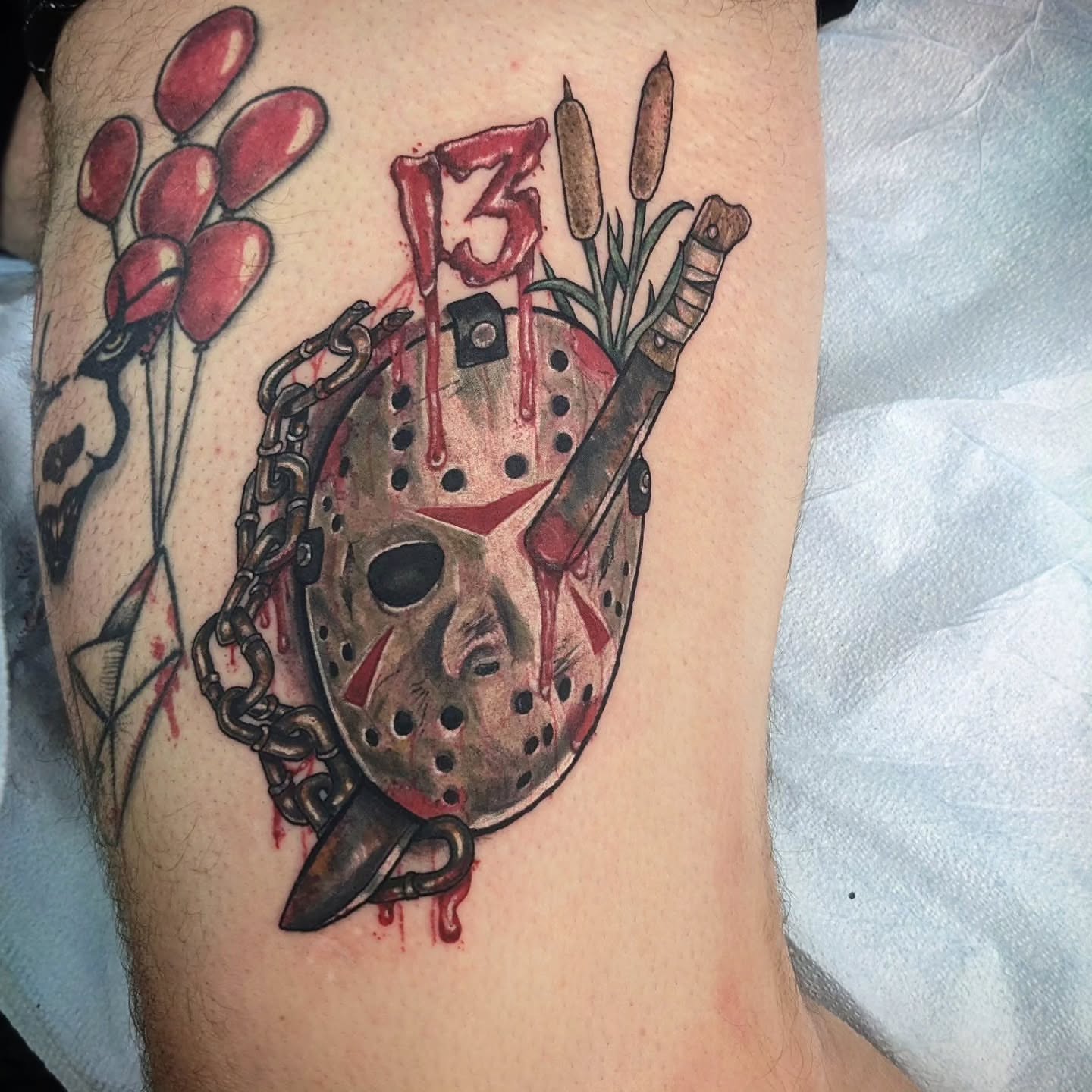 Jason voorhees mask American traditional tattoo on the thigh by 𝕸𝖆𝖉𝖎 (𝕸𝖆𝖉 𝕯𝖔𝖌)