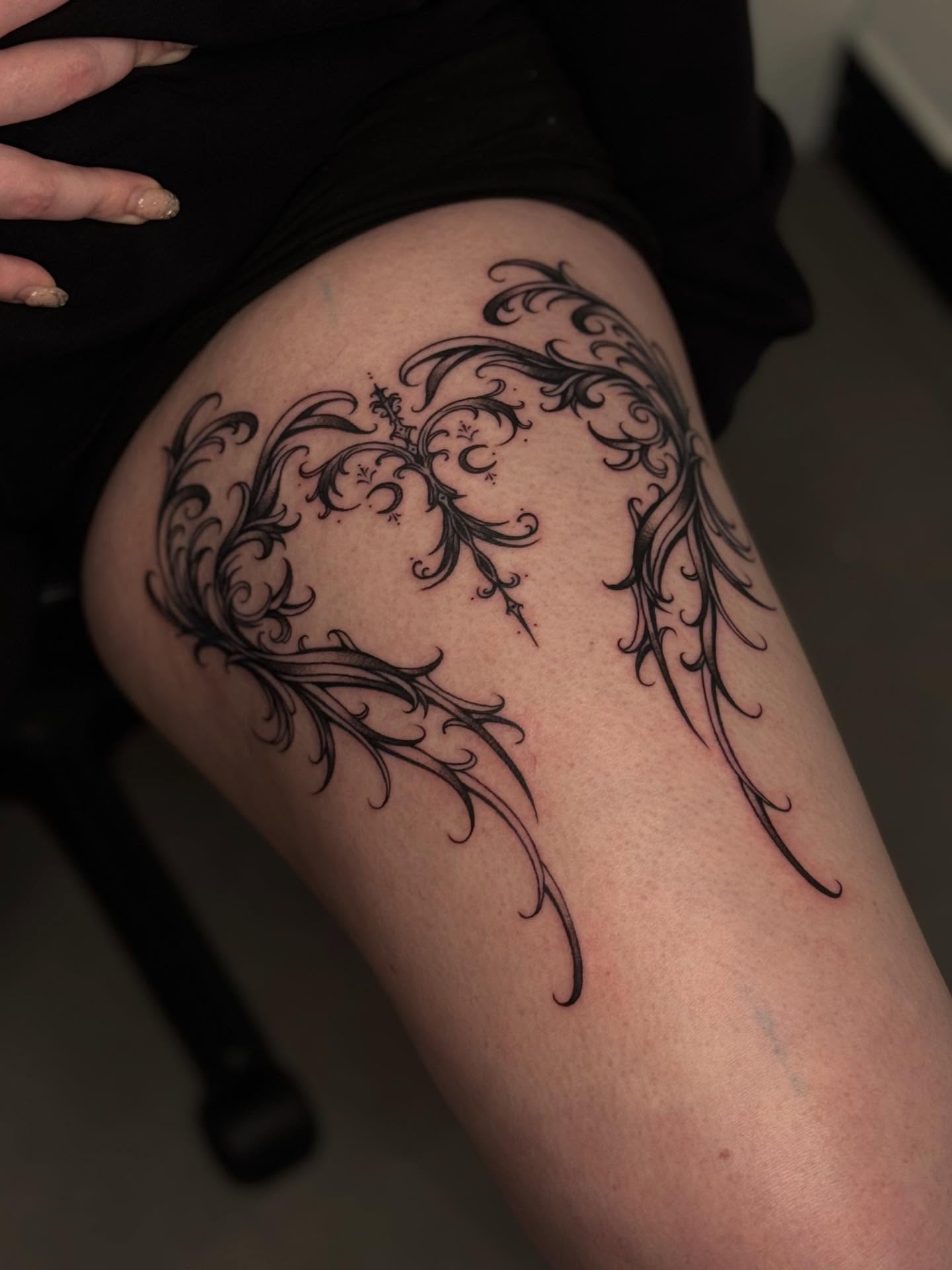 Tattoo by @hongma_tt โ ornamental