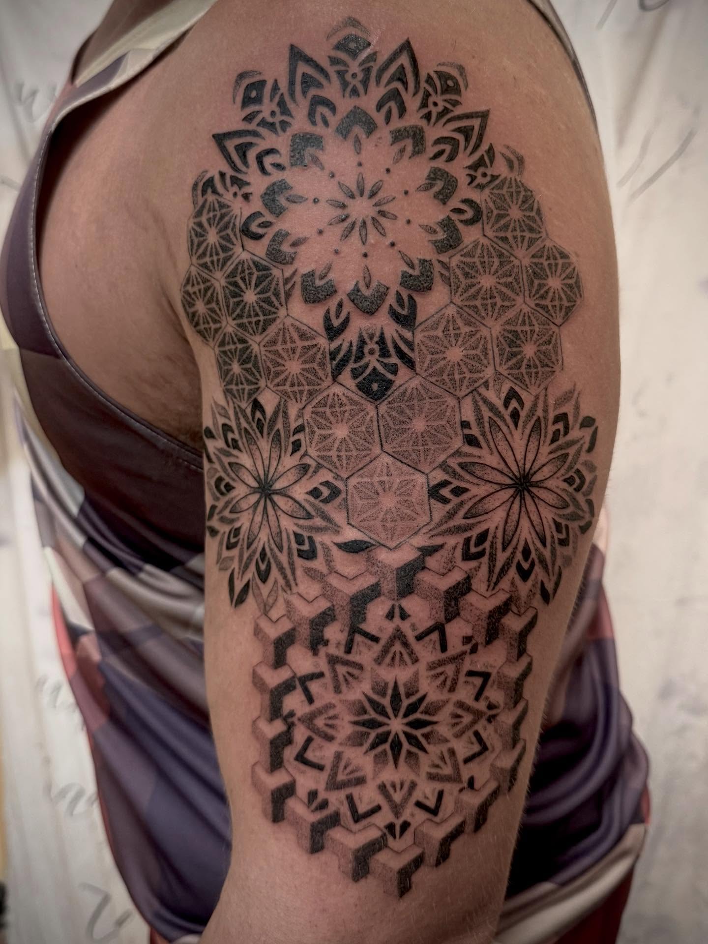 Tattoo by @breathingcanvas_tattoos — geometric