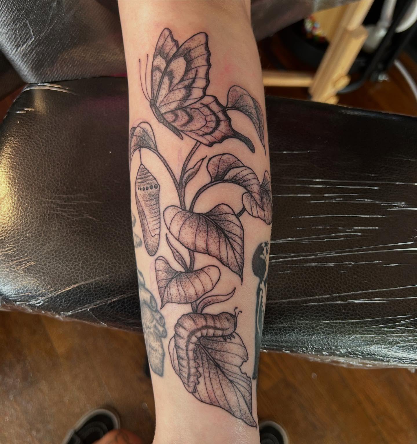 Tattoo by @inkslingingtattoo โ black_and_grey, realism
