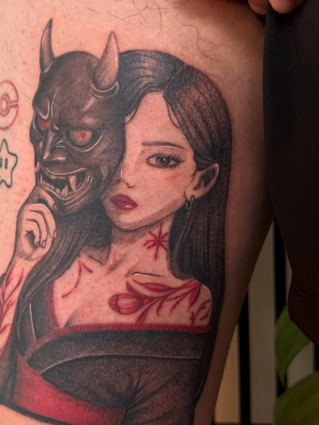 Tattoo by @divinithuy — realism, black_and_grey