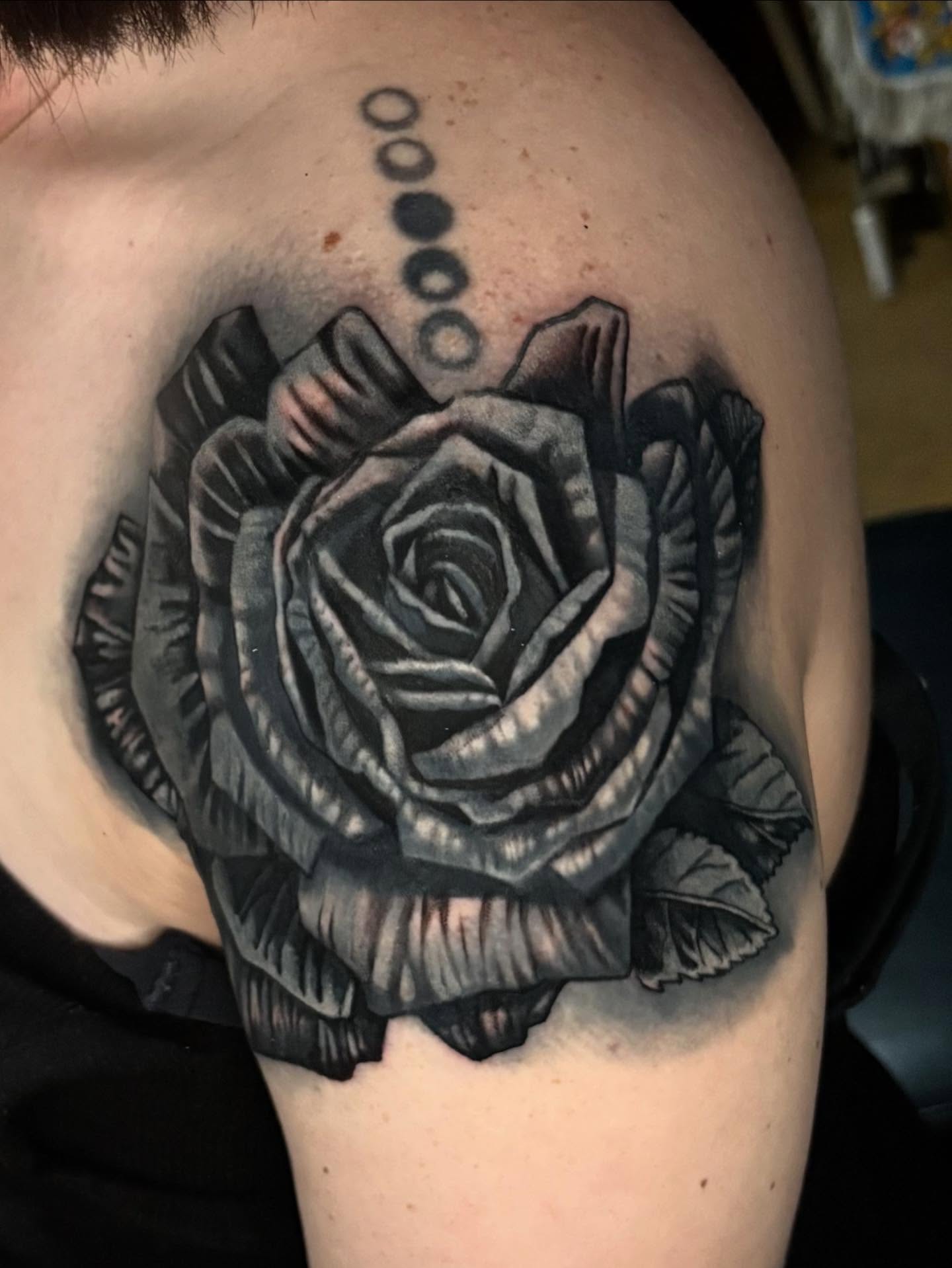 Rose realism tattoo on the shoulder by Misty Locket Realism Tattoo Artist Cover-up