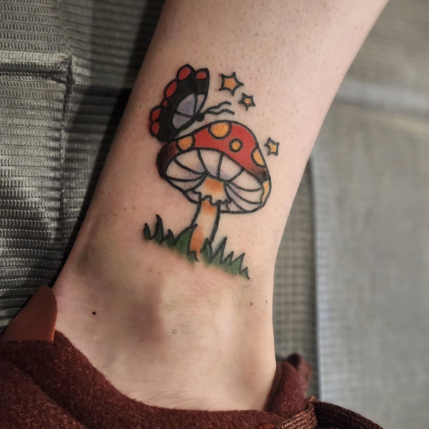 Mushroom and butterfly dotwork tattoo on the forearm by Sonya ๐ฟ๐ธ๐พ