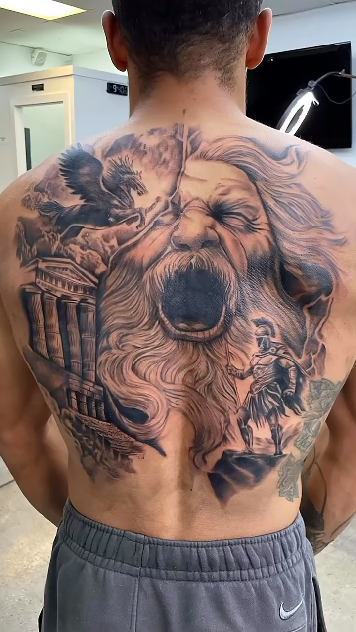 Lion and Greek architecture realism tattoo by Cultura