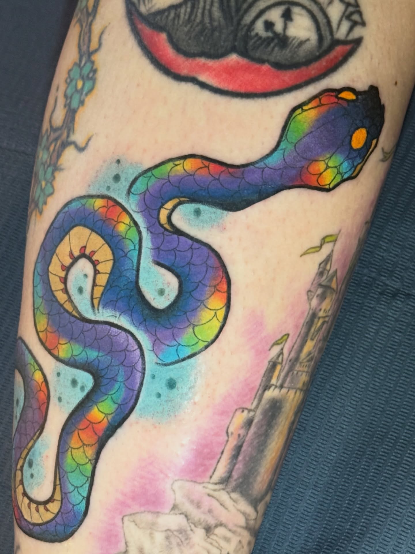 Tattoo by @splitdoeswork — new_school