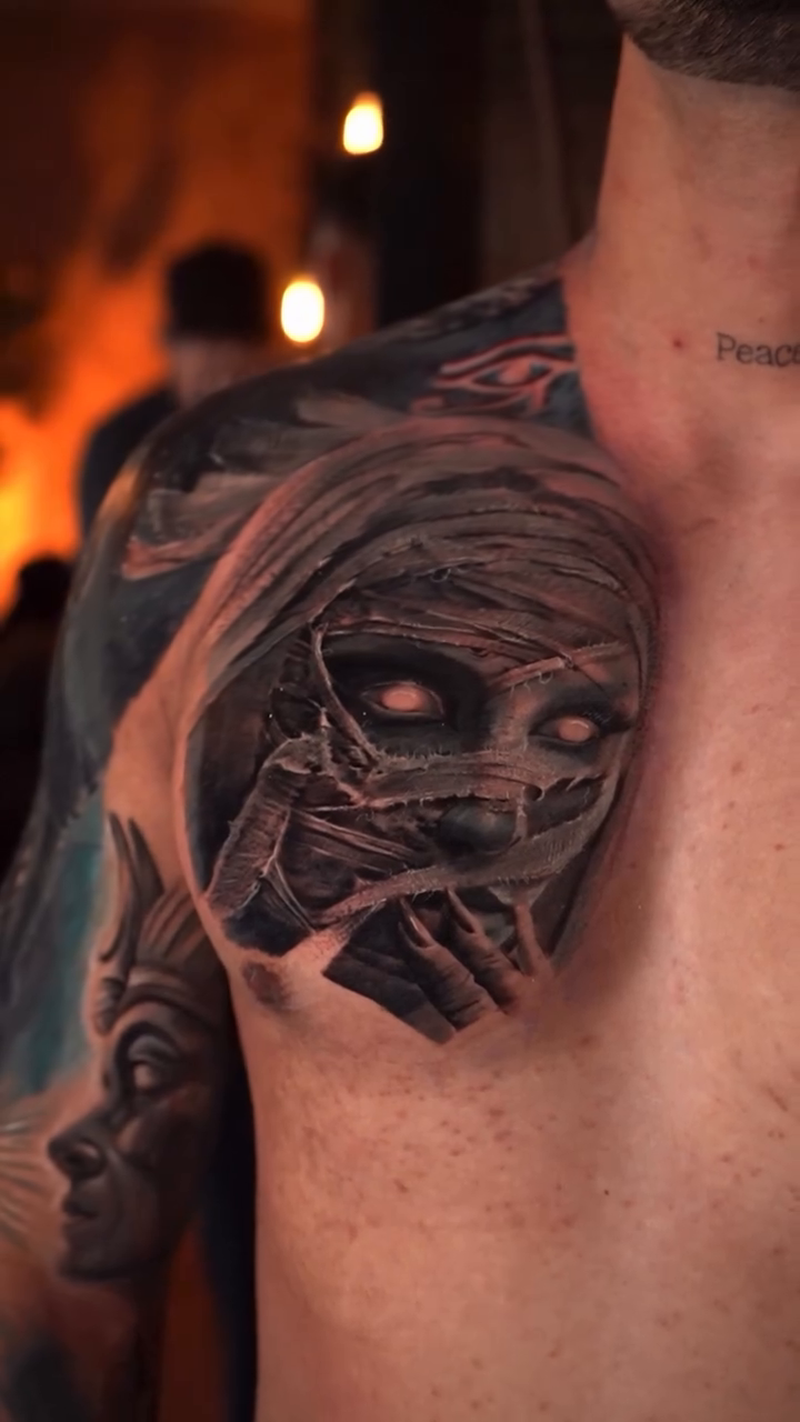 Mummy face realism tattoo by Davier Del Castillo