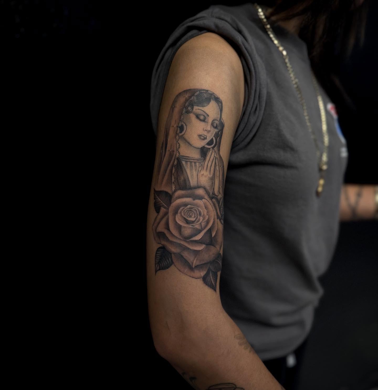 Tattoo by @fuxwithamber β black_and_grey, realism