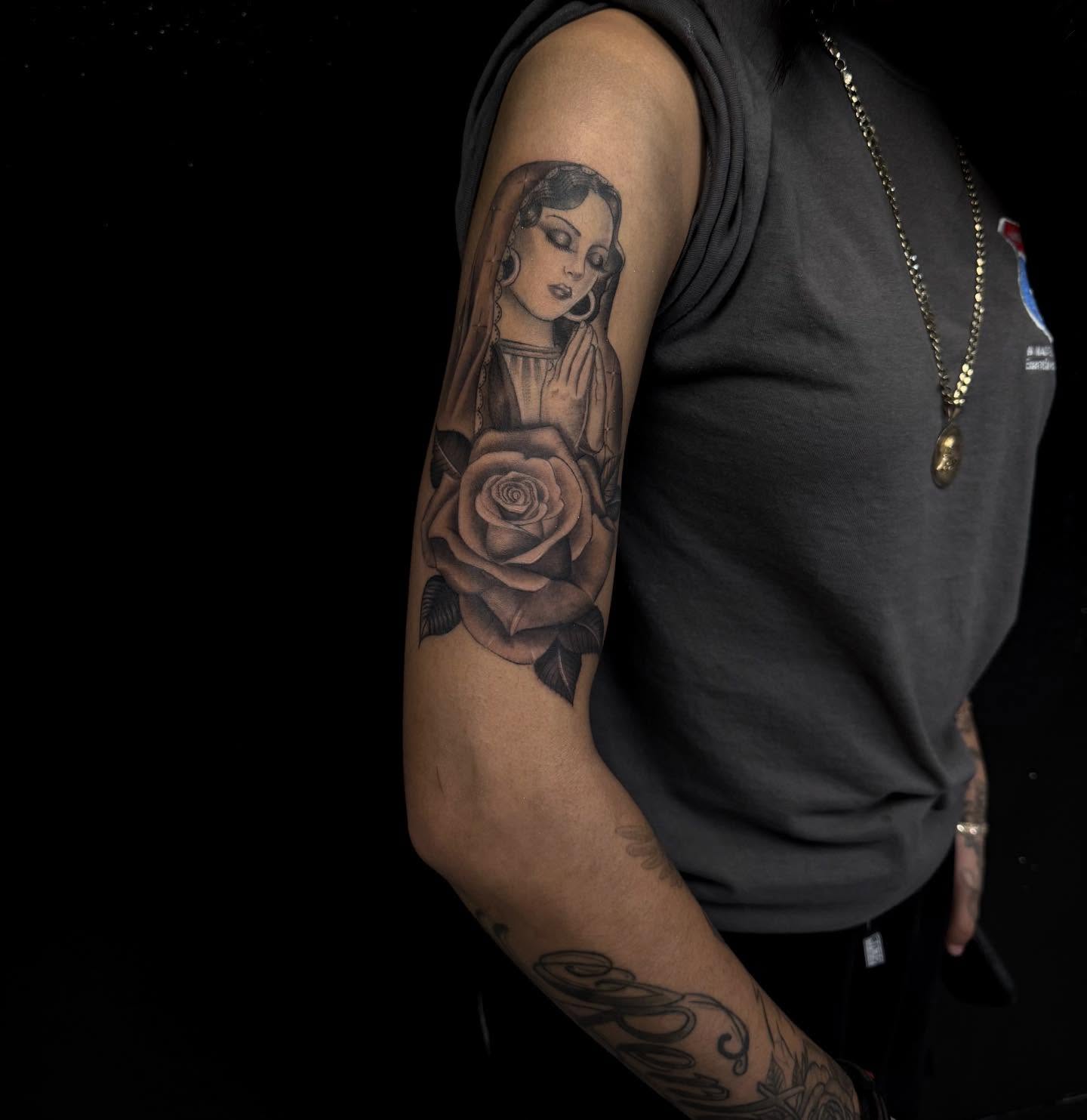 Tattoo by @fuxwithamber β black_and_grey, realism