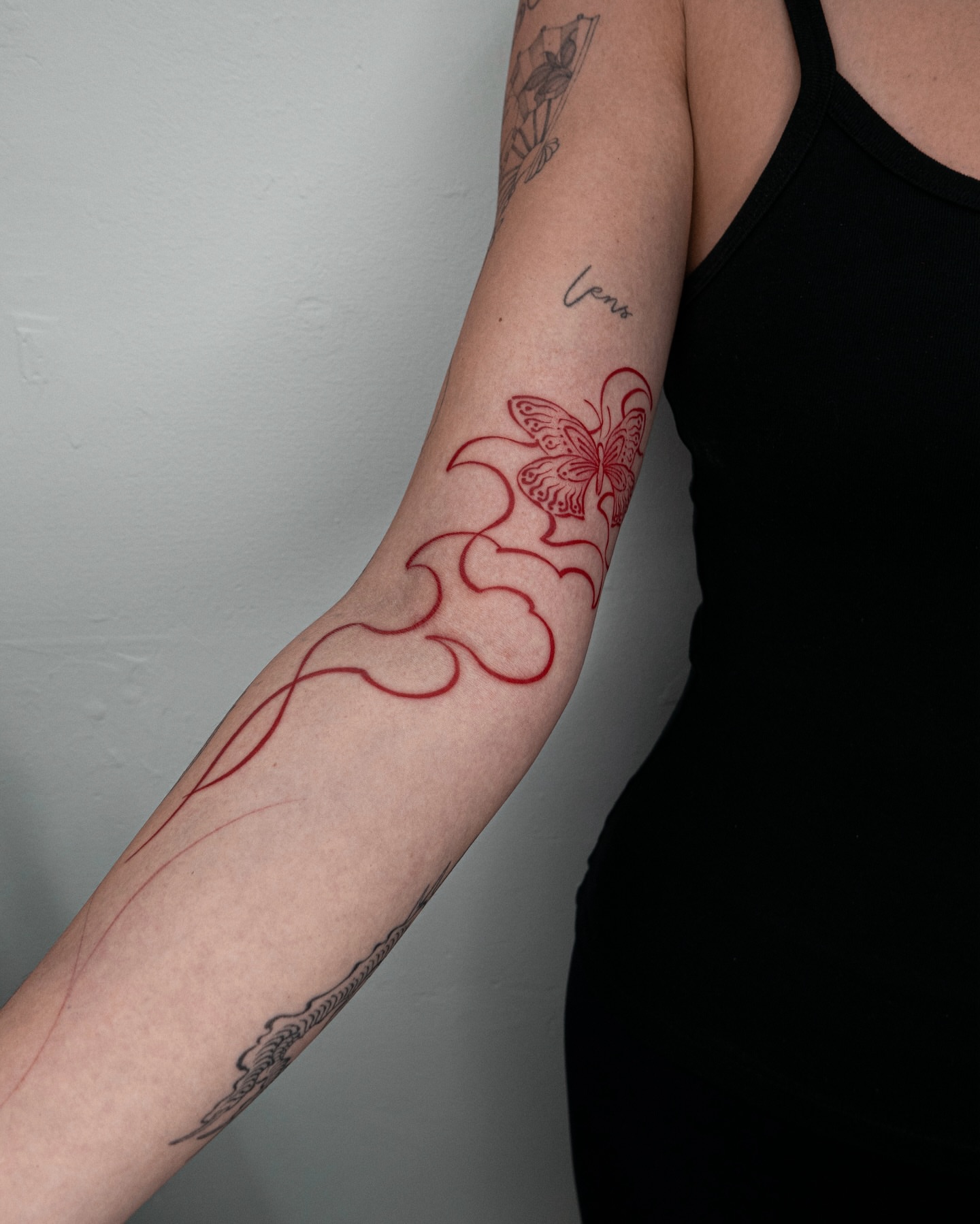 Tattoo by @nuga_ttt — geometric