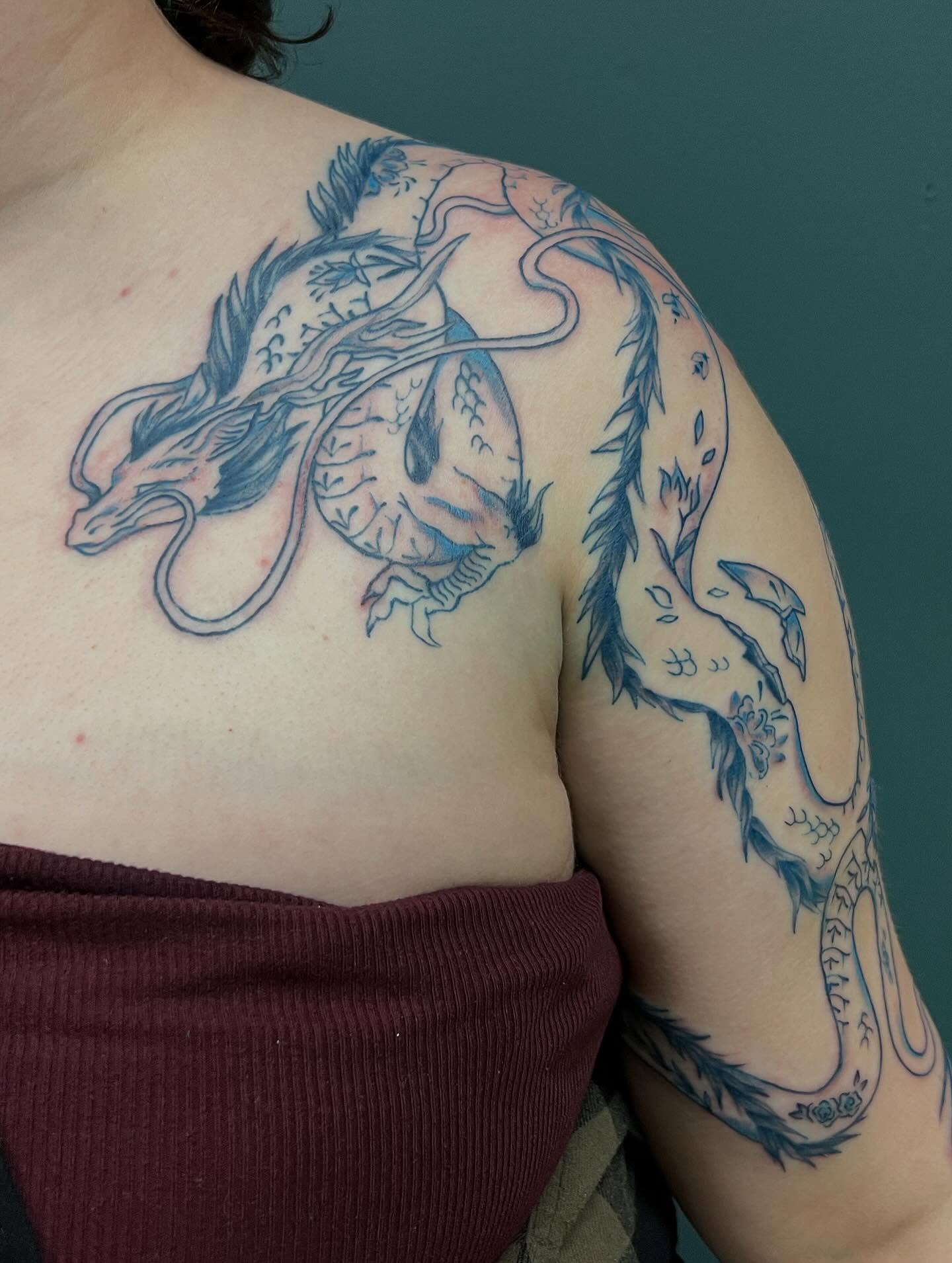 Dragon japanese irezumi tattoo on the shoulder by Callie πͺ