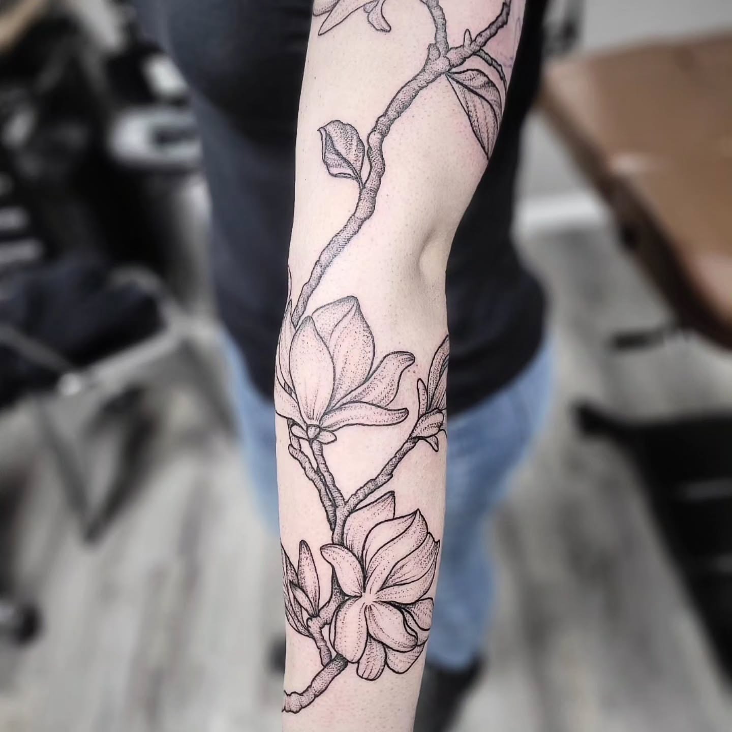 Magnolia flowers dotwork tattoo on the forearm by 𝓚𝔂𝓻𝓪 𝓥𝓮𝓻𝓻𝔂