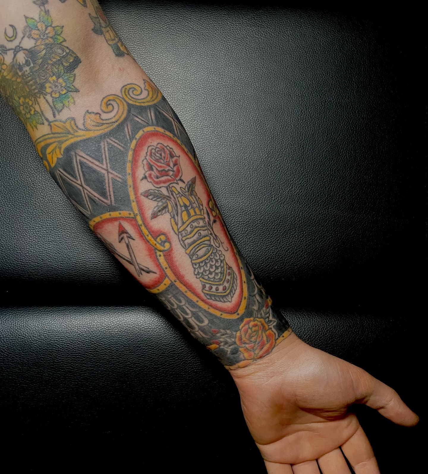 Rose and crown American traditional tattoo on the forearm by Giuseppe T.C.