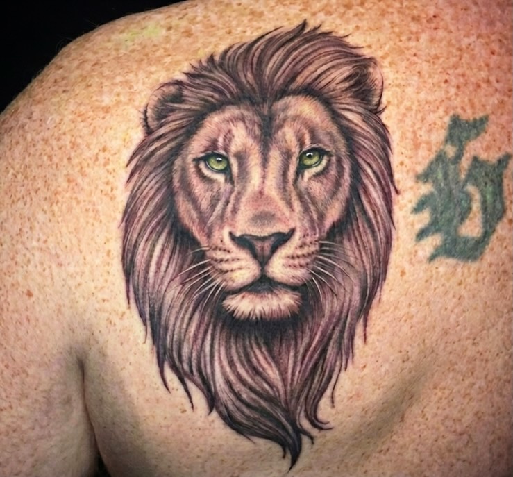 Tattoo by @luckyseventattoos — realism