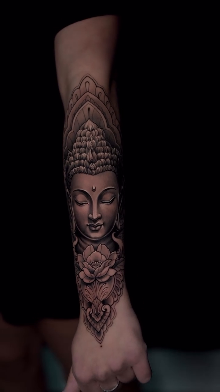 Tattoo by @tattooyasmany2012 — black_and_grey, realism