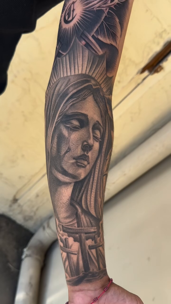 Virgin Mary and sacred heart realism tattoo by Kyle Lopez, Union City, California