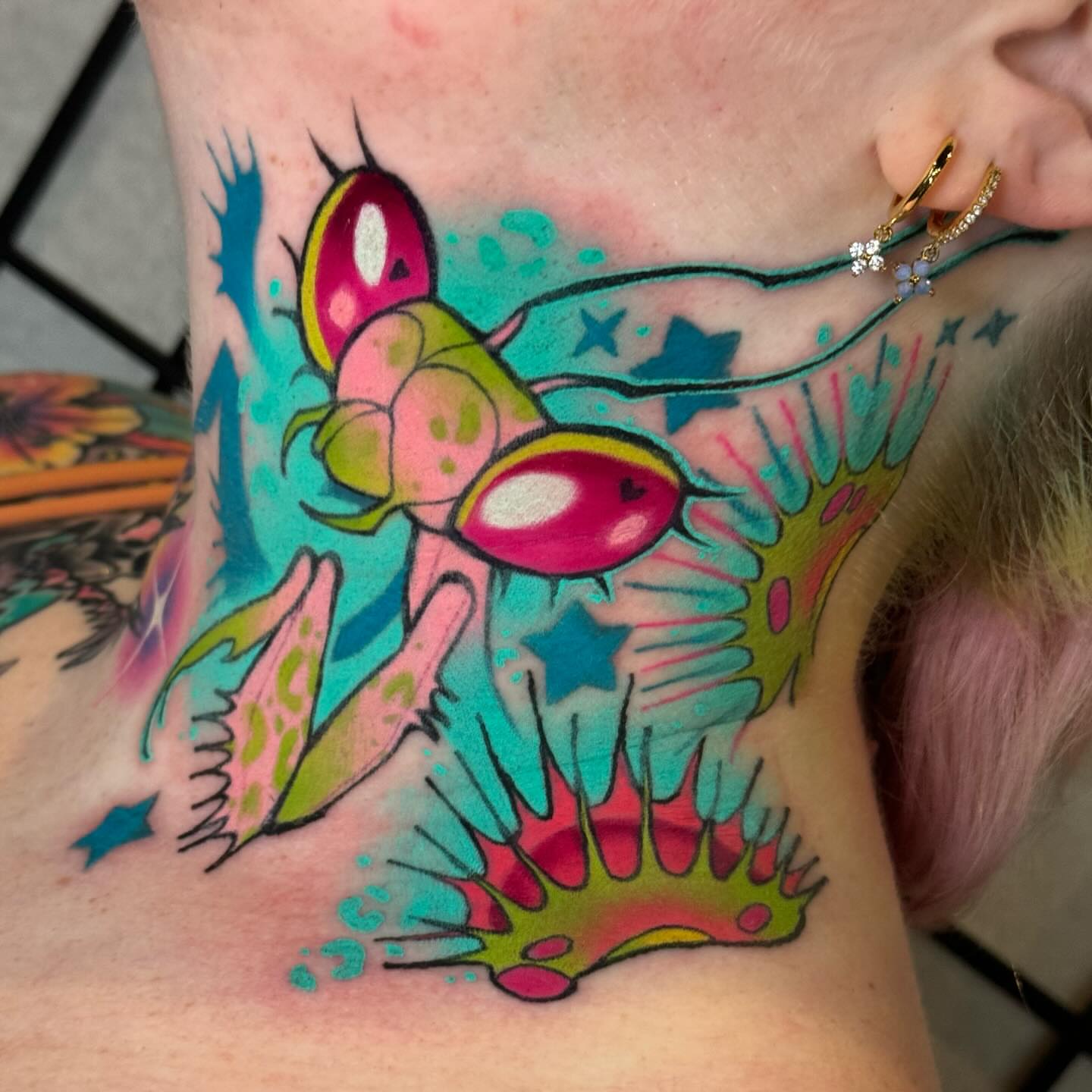 Insect new school tattoo on the neck by Taylor Nicoll Chunn
