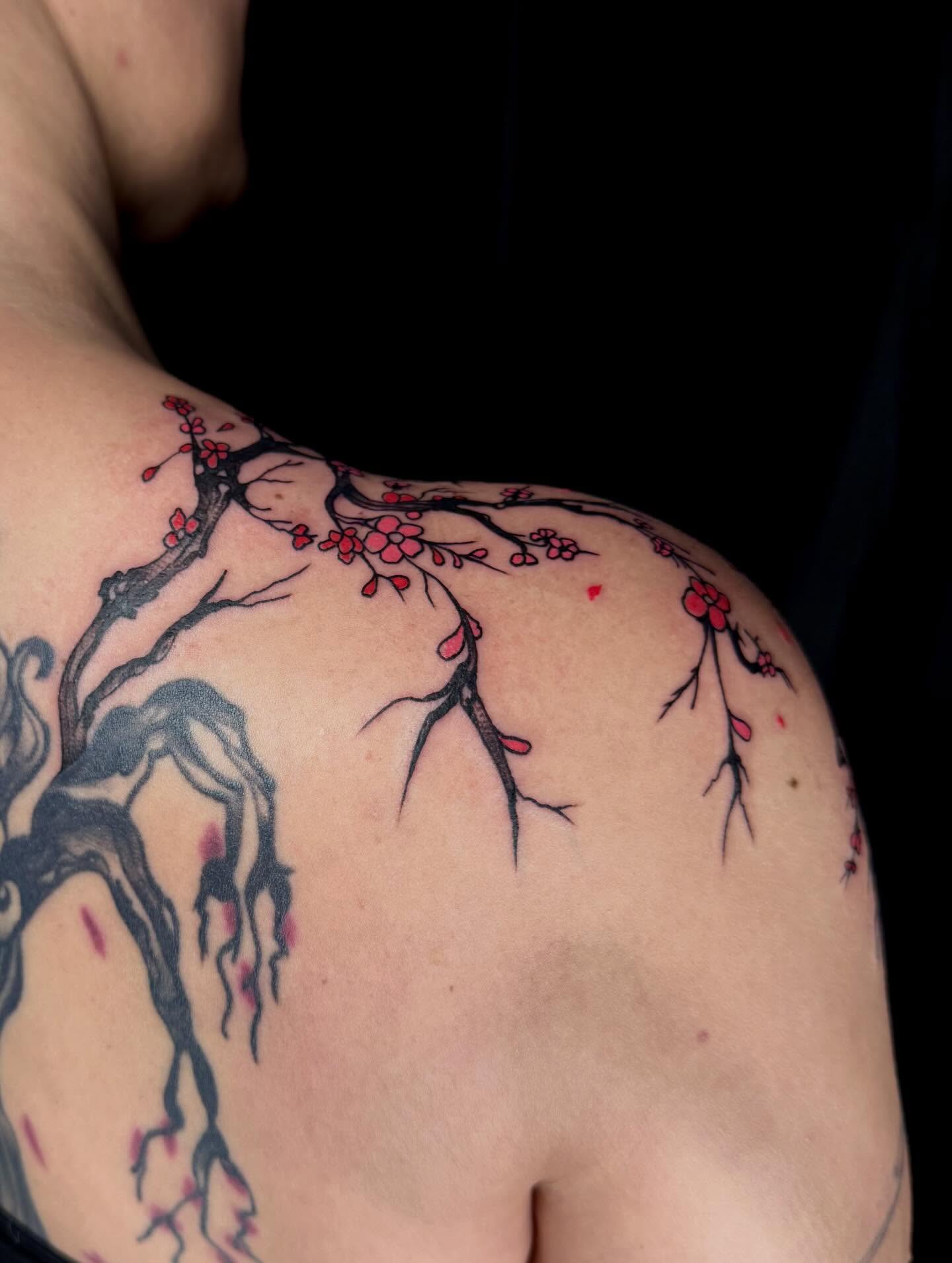Tattoo by @kaliirisart — dotwork, realism