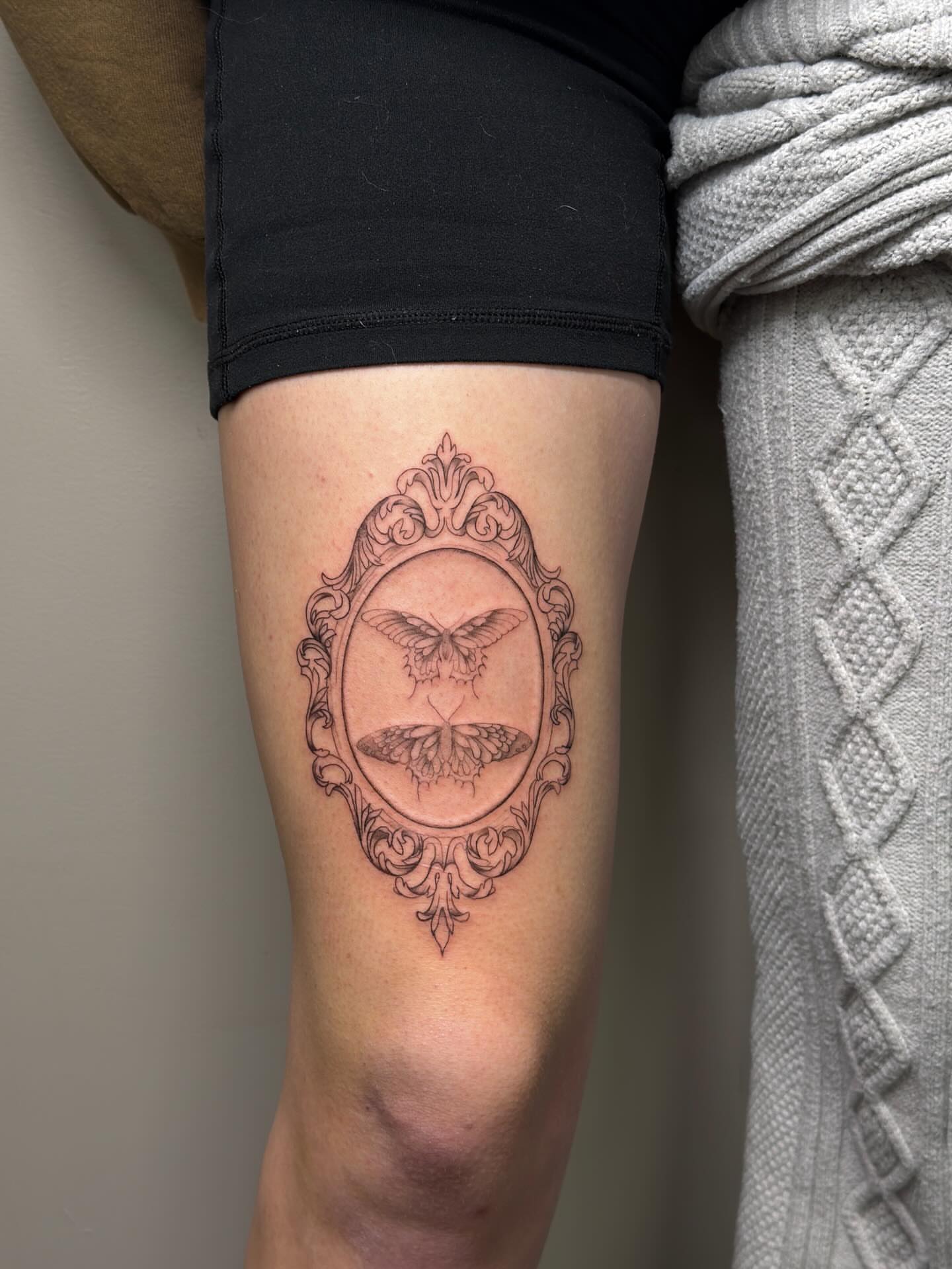 Tattoo by @izzyinktattoos_ — black_and_grey