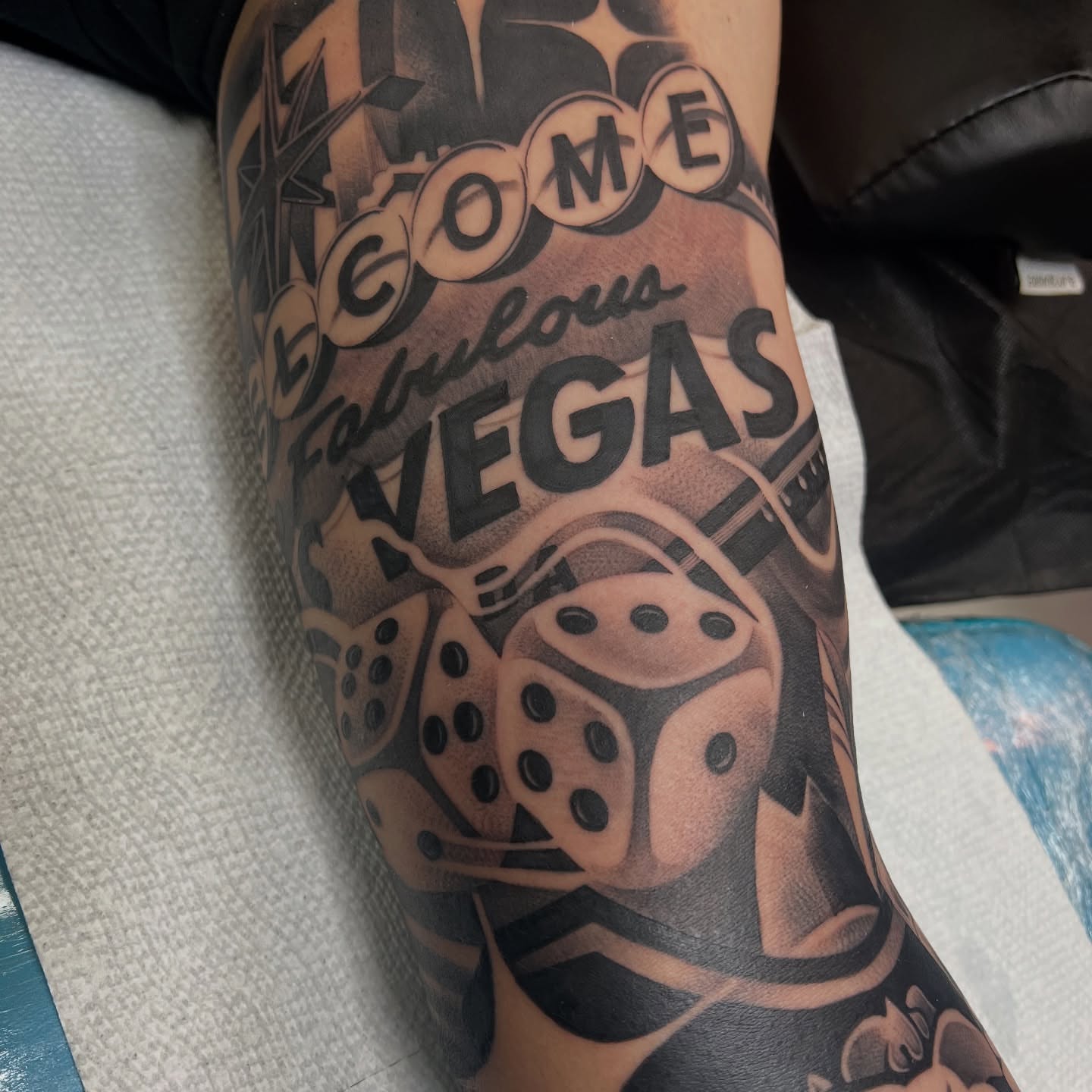 Tattoo by @bigtoons21 — black_and_grey