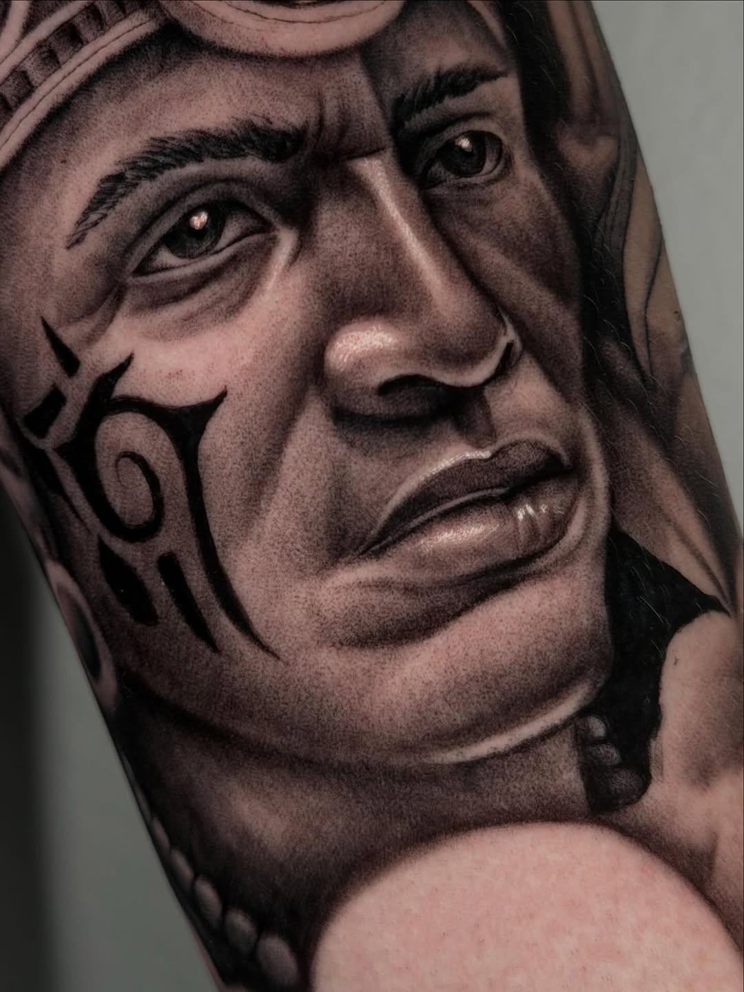Tattoo by @diegoaravenatatuajes — realism, black_and_grey