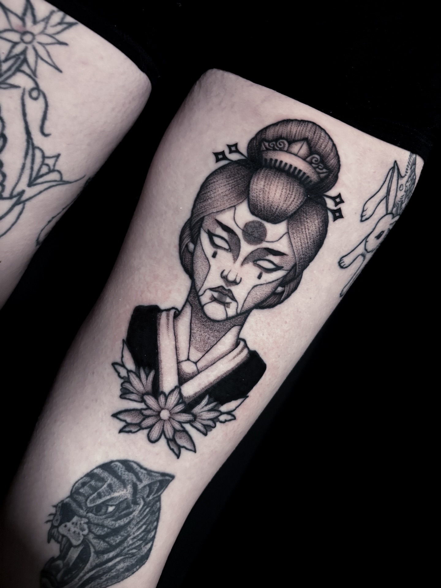 Tattoo by @noahdangink — black_and_grey, japanese_irezumi