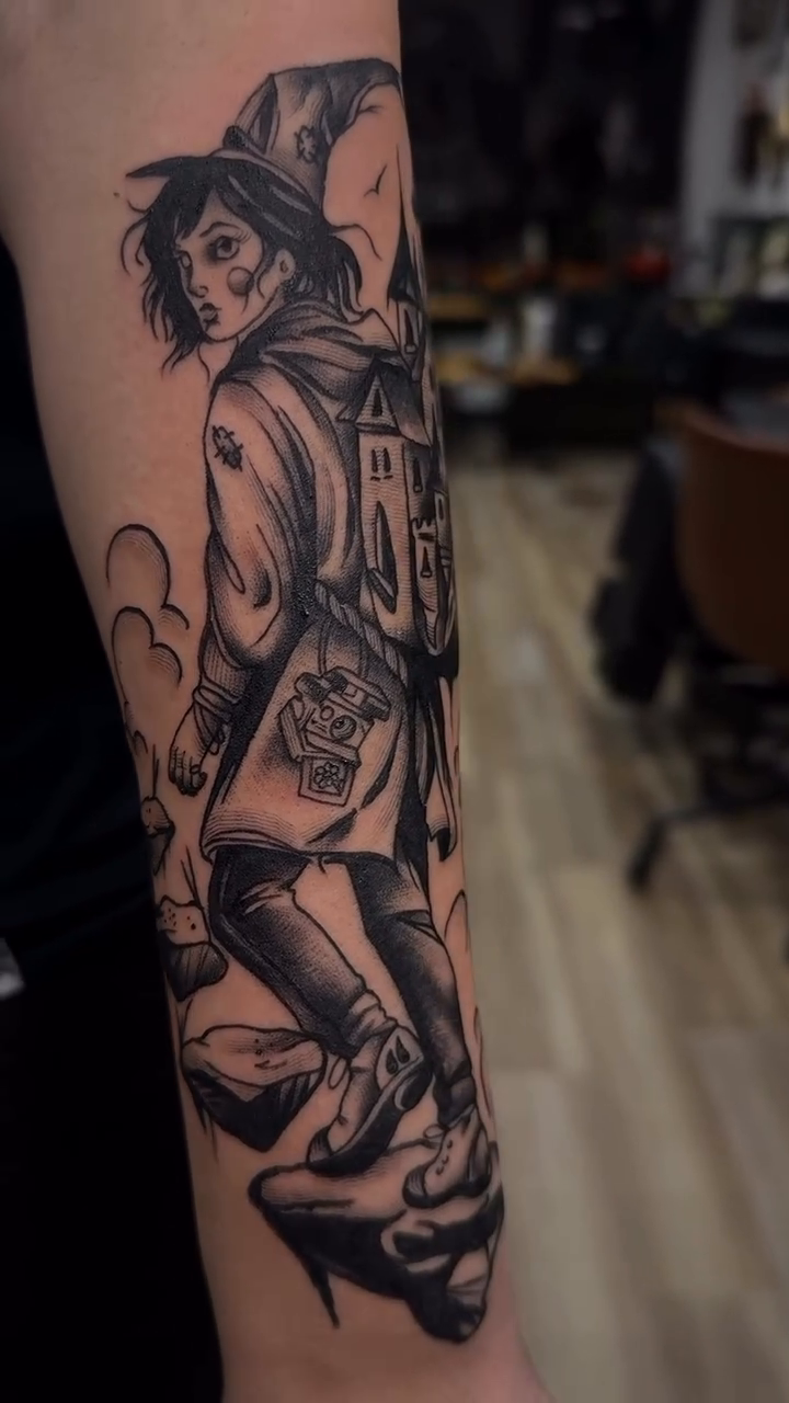 Witch with a castle backpack realism tattoo by 🌙Jose Maldonado🌙
