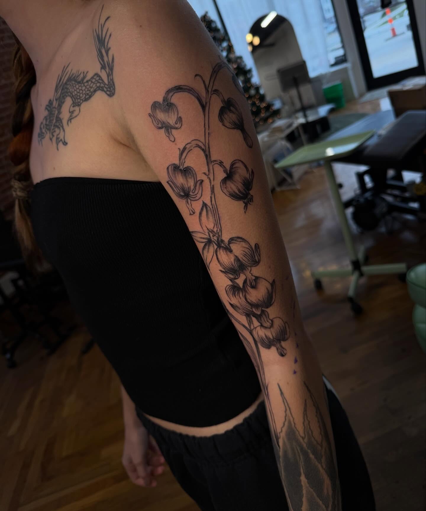 Tattoo by @islestattoos — black_and_grey