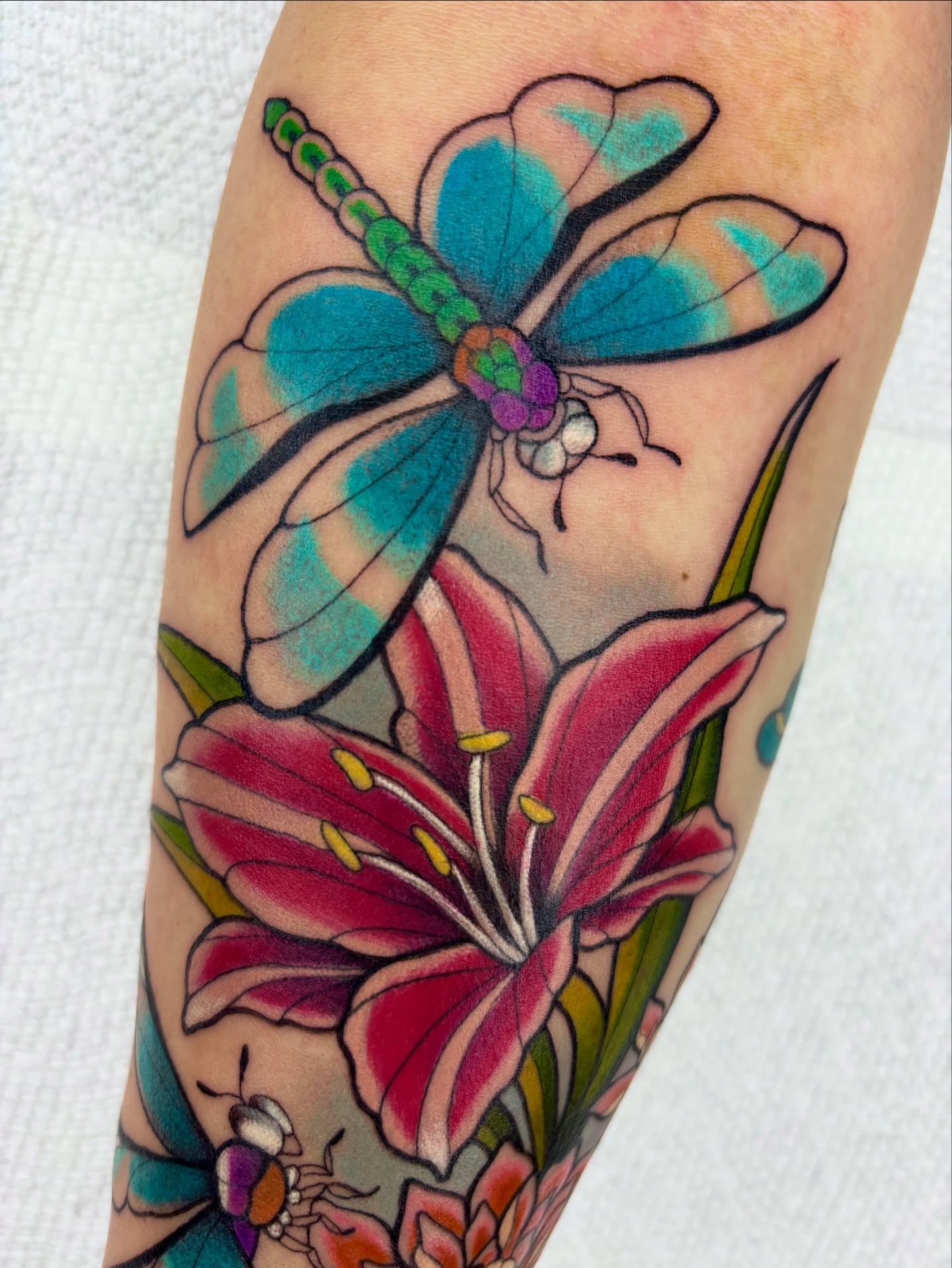 Tattoo by @valeriemourningstar — new_school