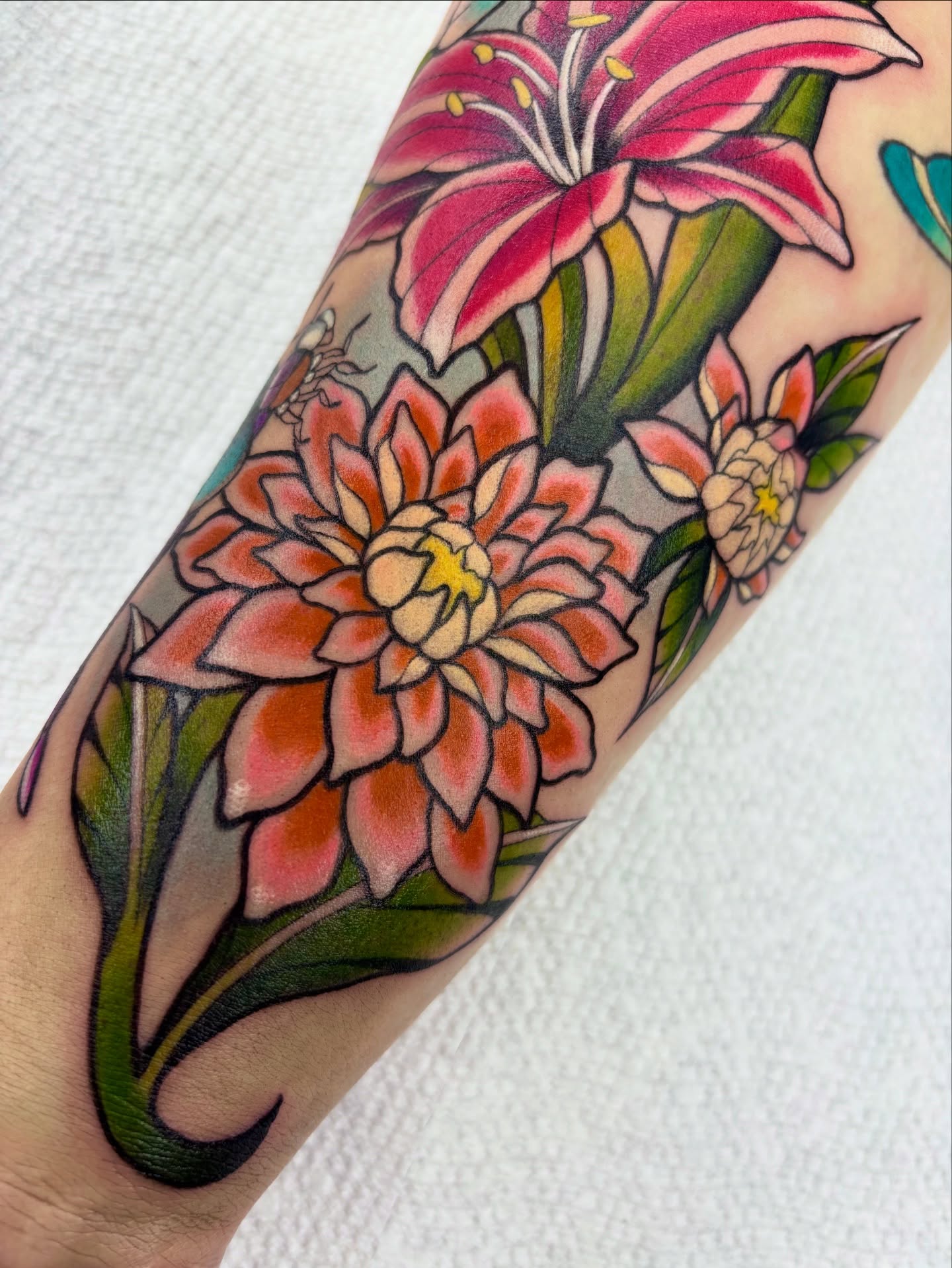 Tattoo by @valeriemourningstar — american_traditional