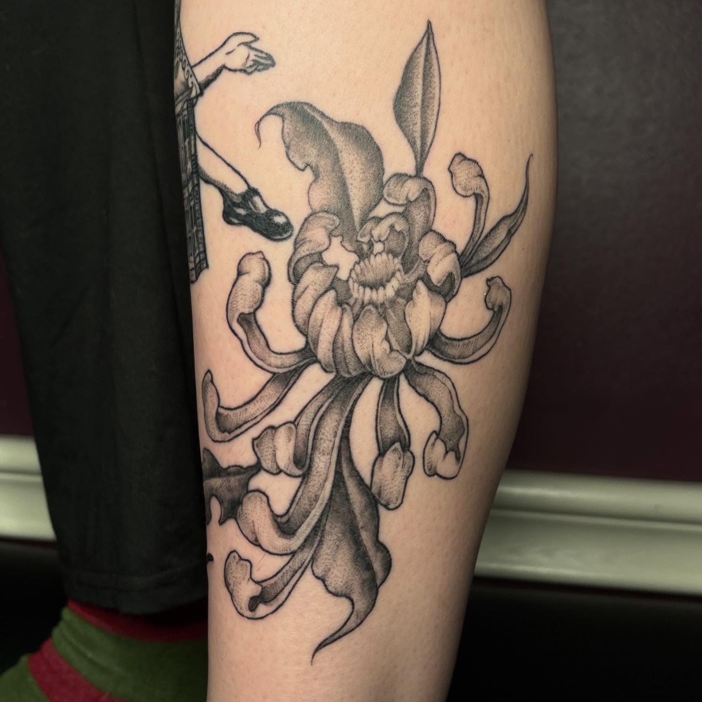 Peony flower dotwork tattoo on the forearm by amy mangeri ๐ฆ