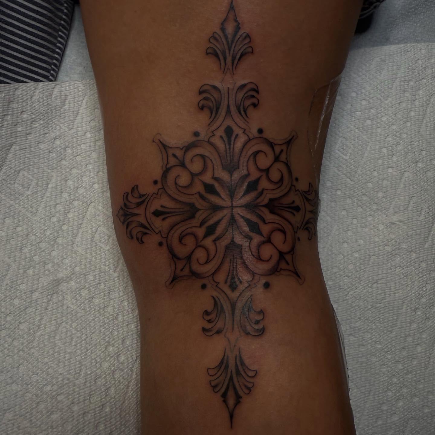 Floral ornament ornamental tattoo on the leg by KZ