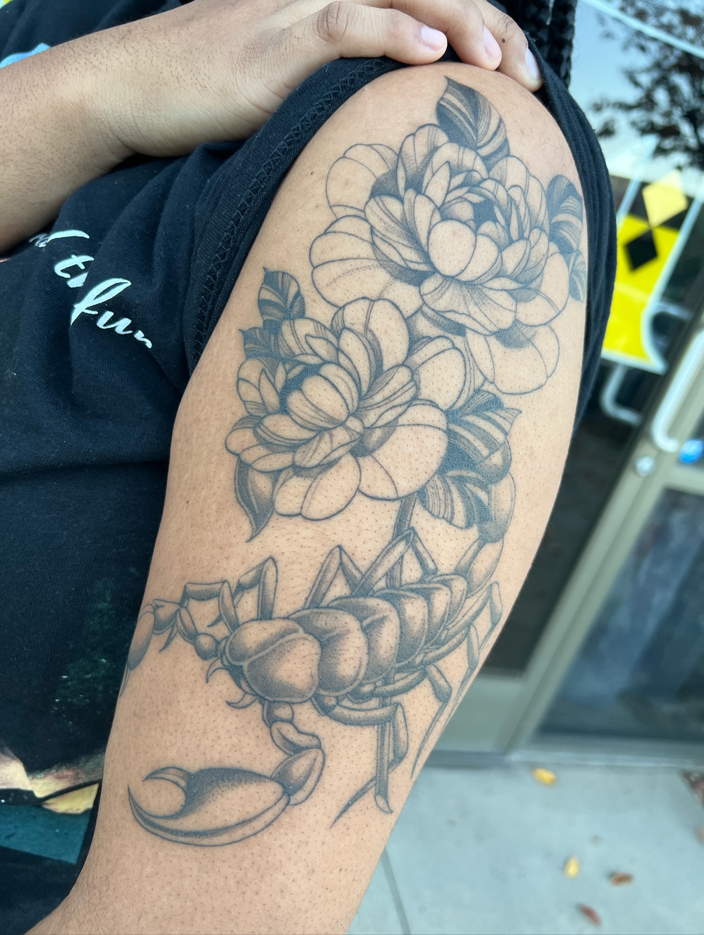 Tattoo by @dvminiquex โ black_and_grey